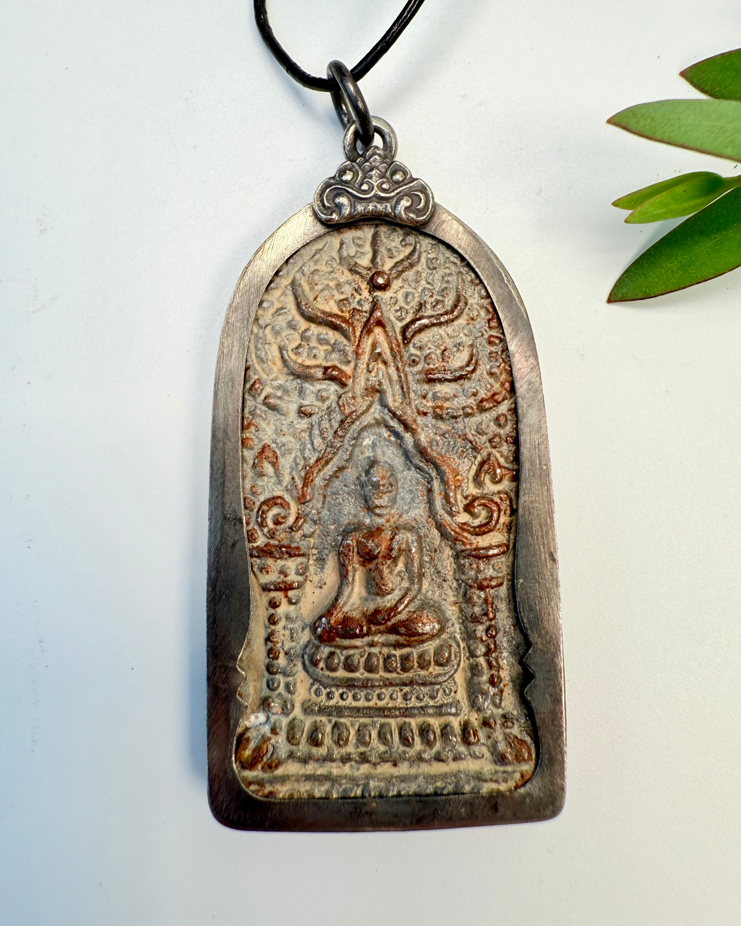 AFSPEJLER DINE VISIONER - AMULET