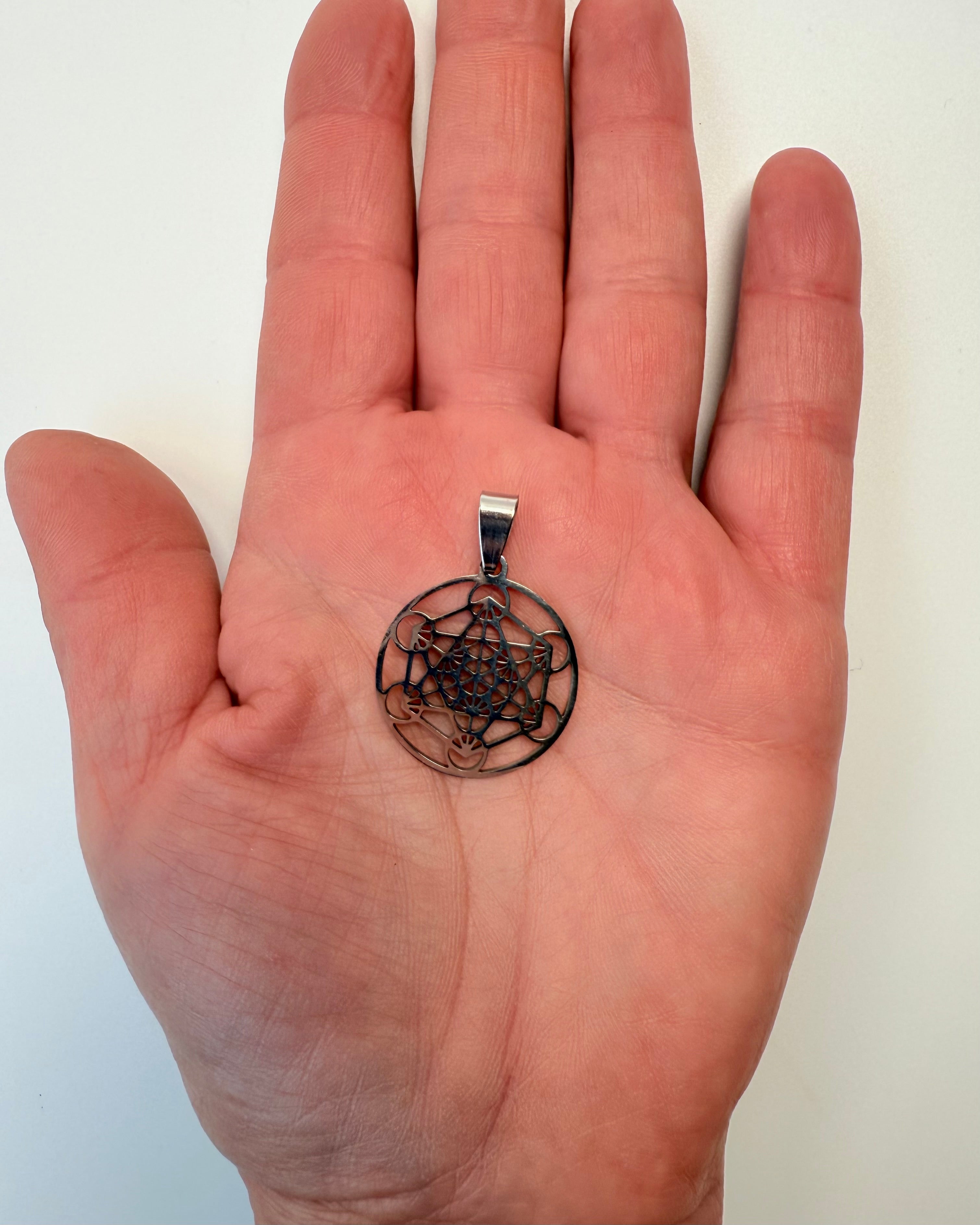 DIVINE ALIGNMENT - AMULET