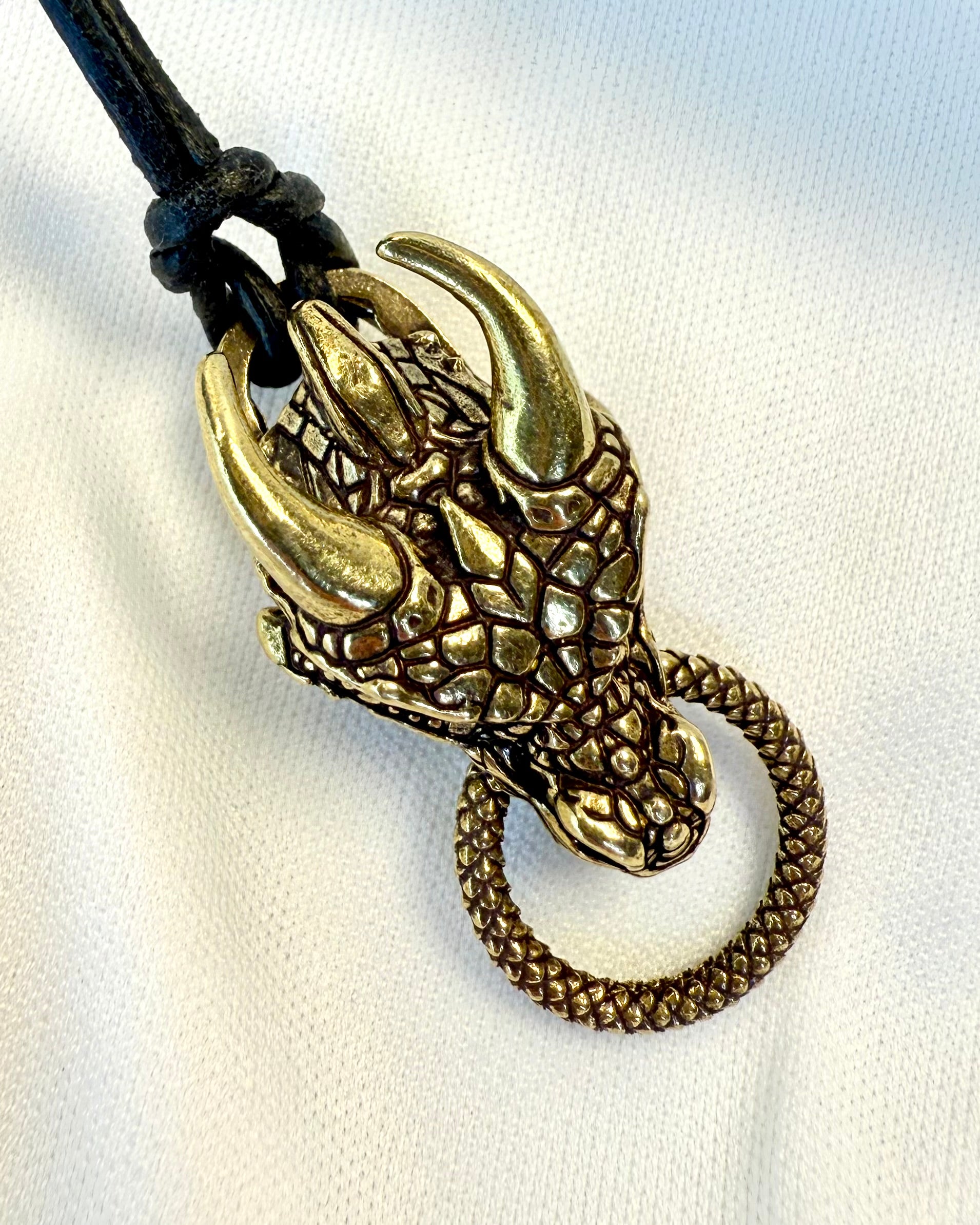 BLACK DOMINION - AMULET