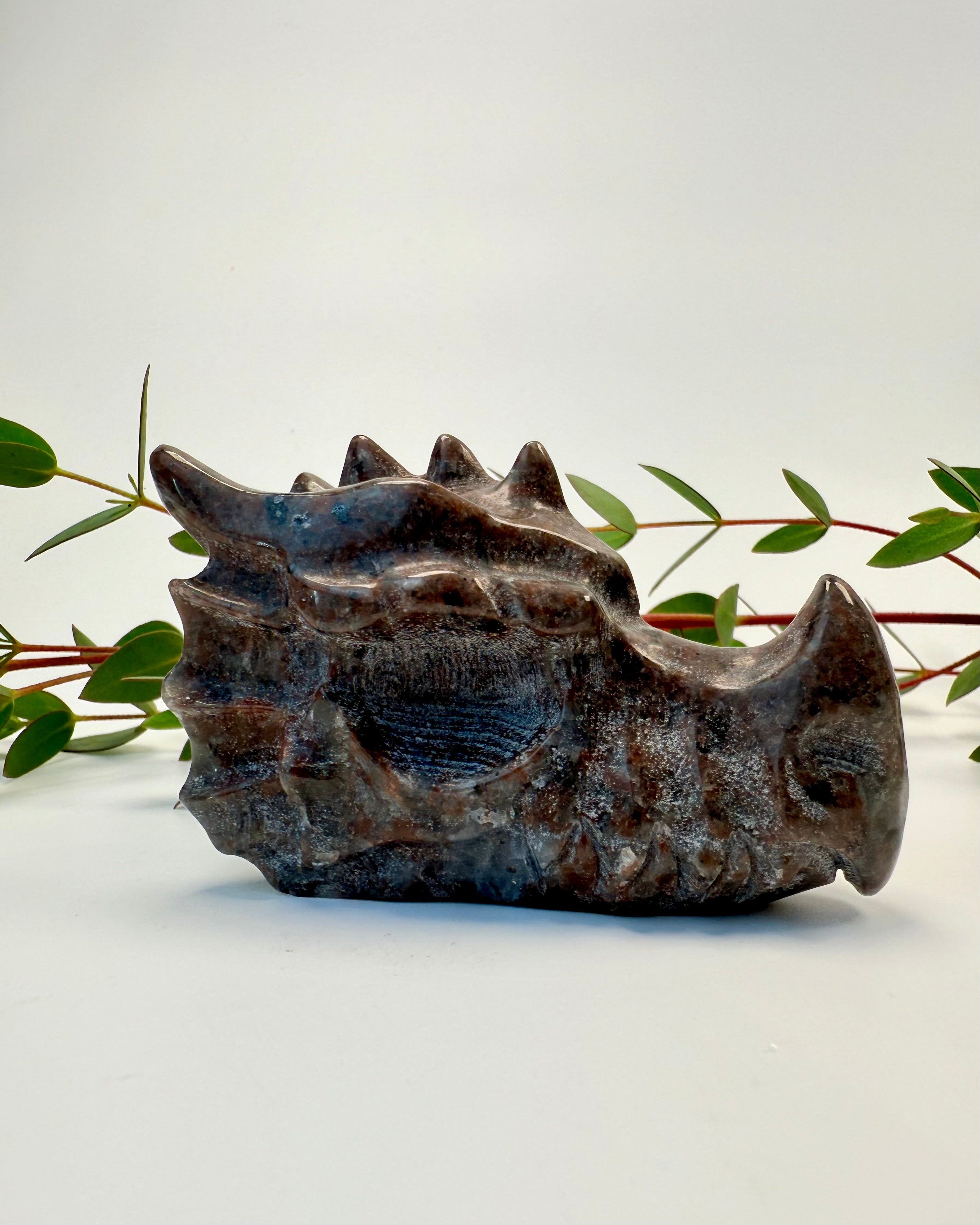 BRÆNDEMÆRKET - DRAGE - KRYSTAL - UNIKA