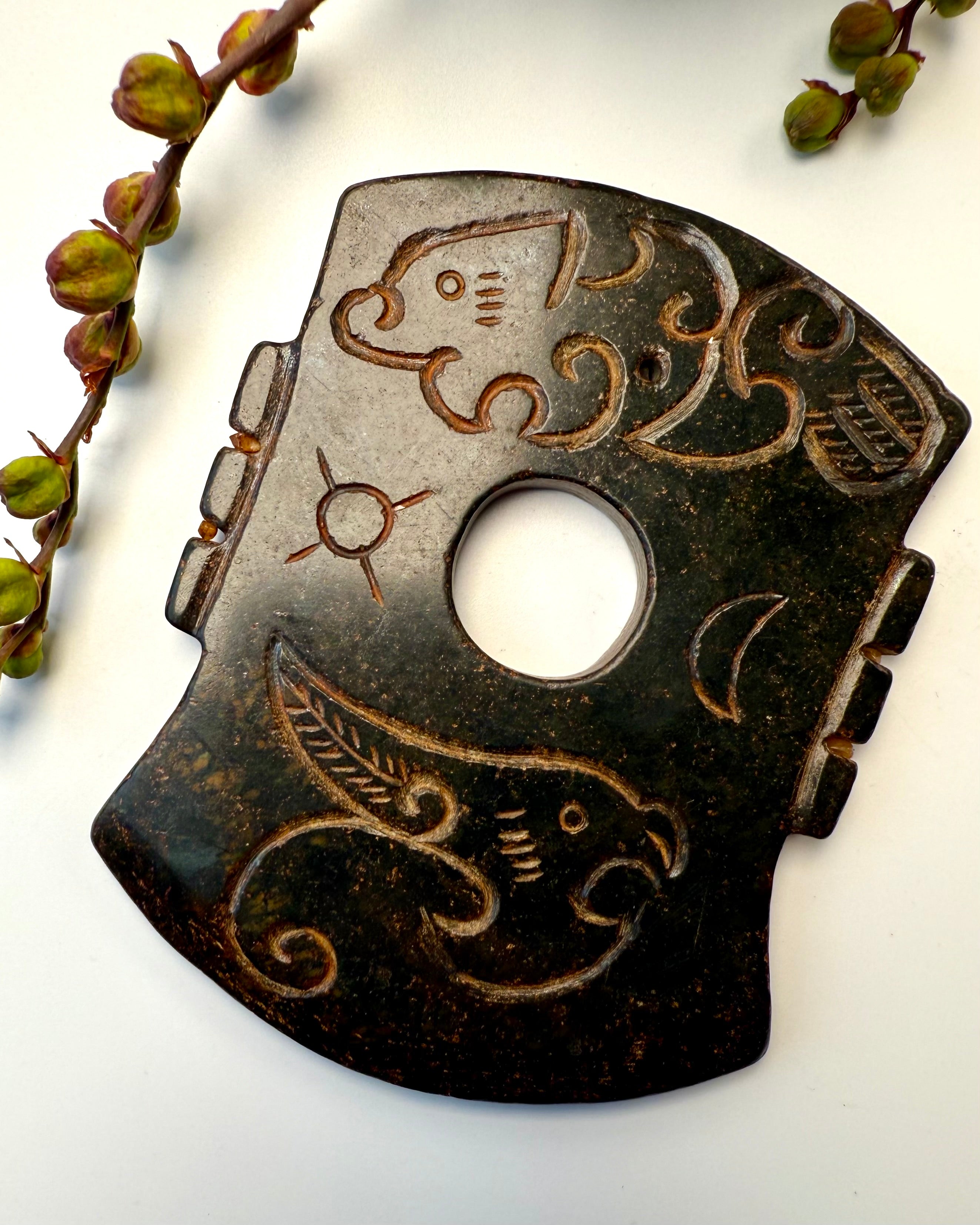 AT TAGE ET VALG - AMULET - UNIKA