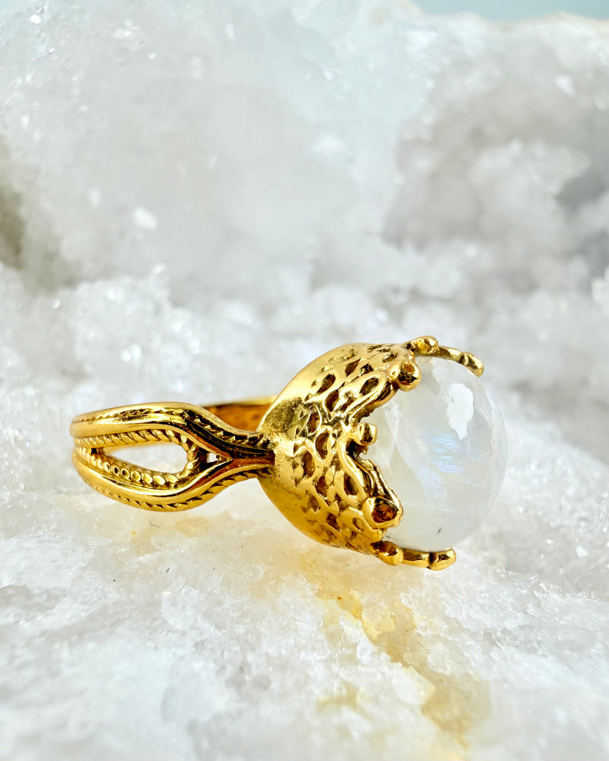 GUDDOMMELIG OVERFLOD - RING - UNIKA