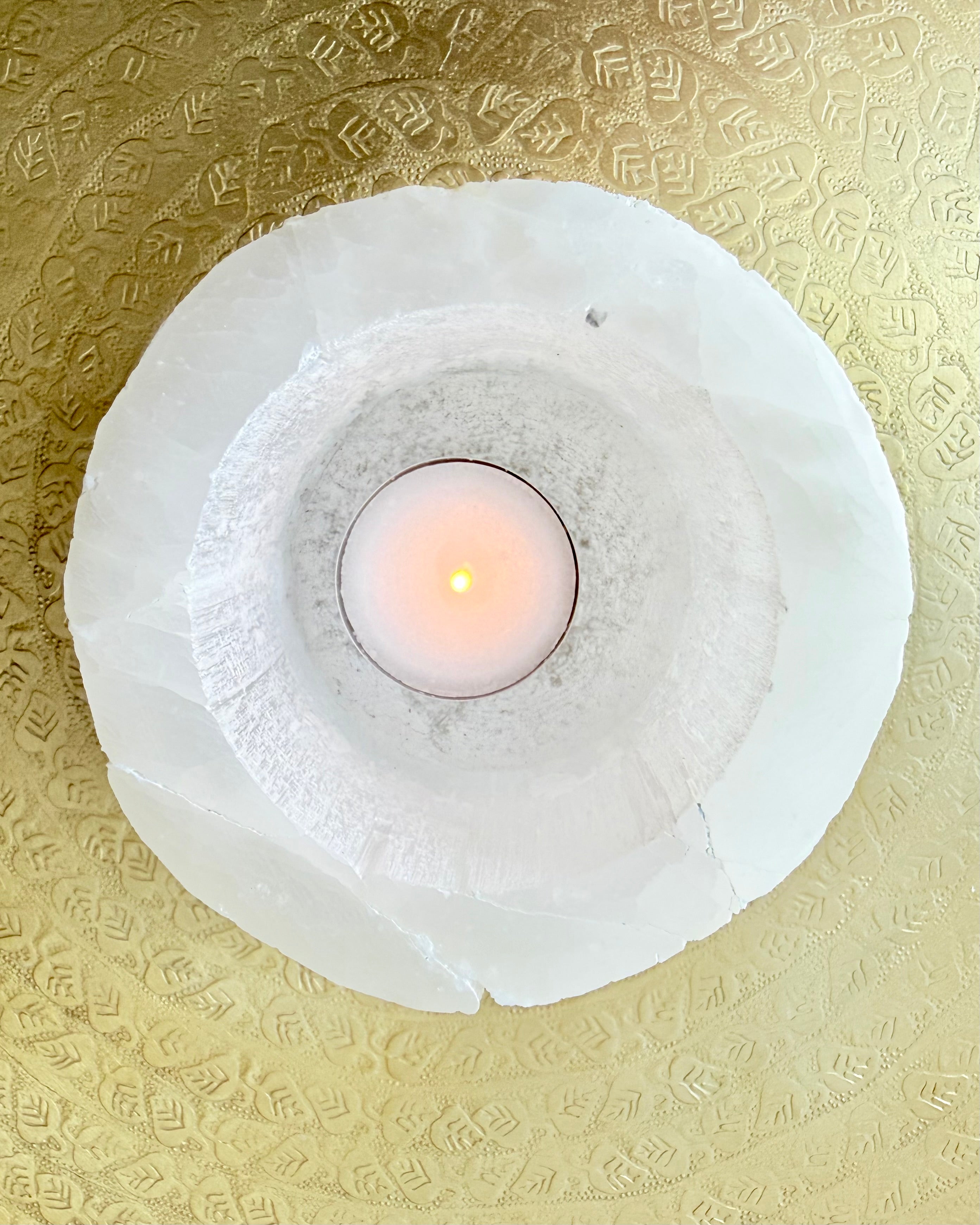 ROLIG, FREDELIG OG BEKYMRINGSFRI - LAMPE