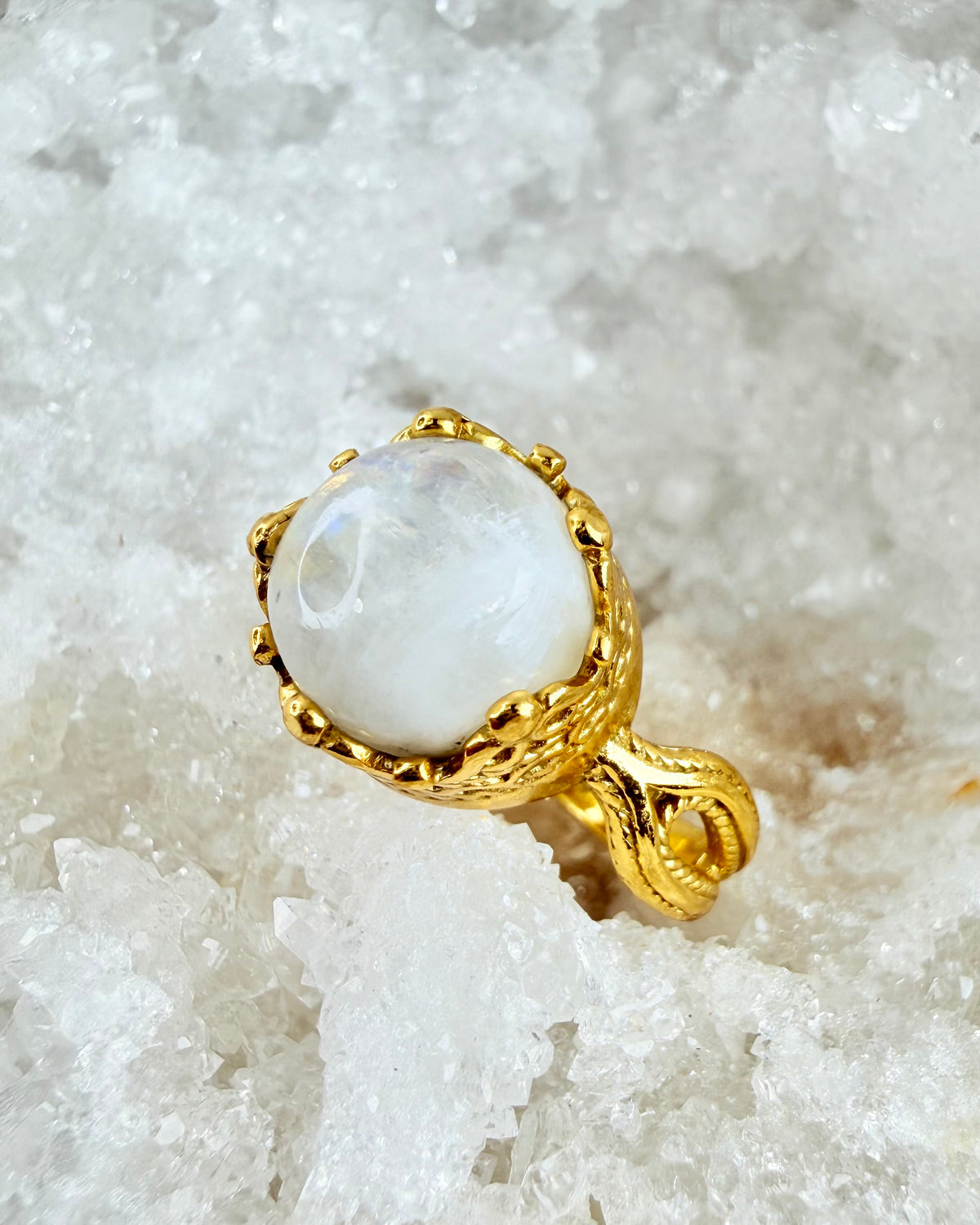 GUDDOMMELIG OVERFLOD - RING - UNIKA