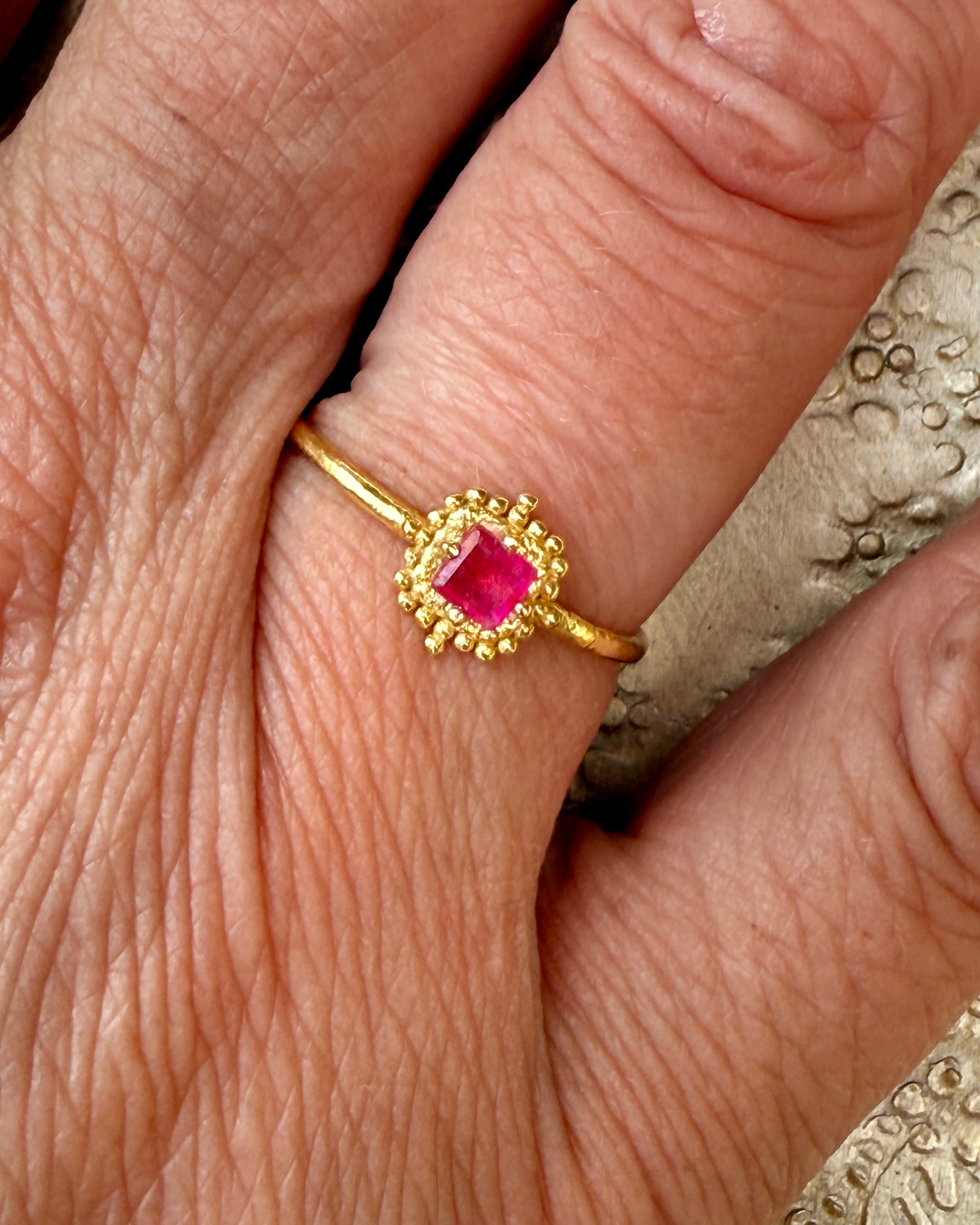 INITIATIVTAGER - RING - UNIKA