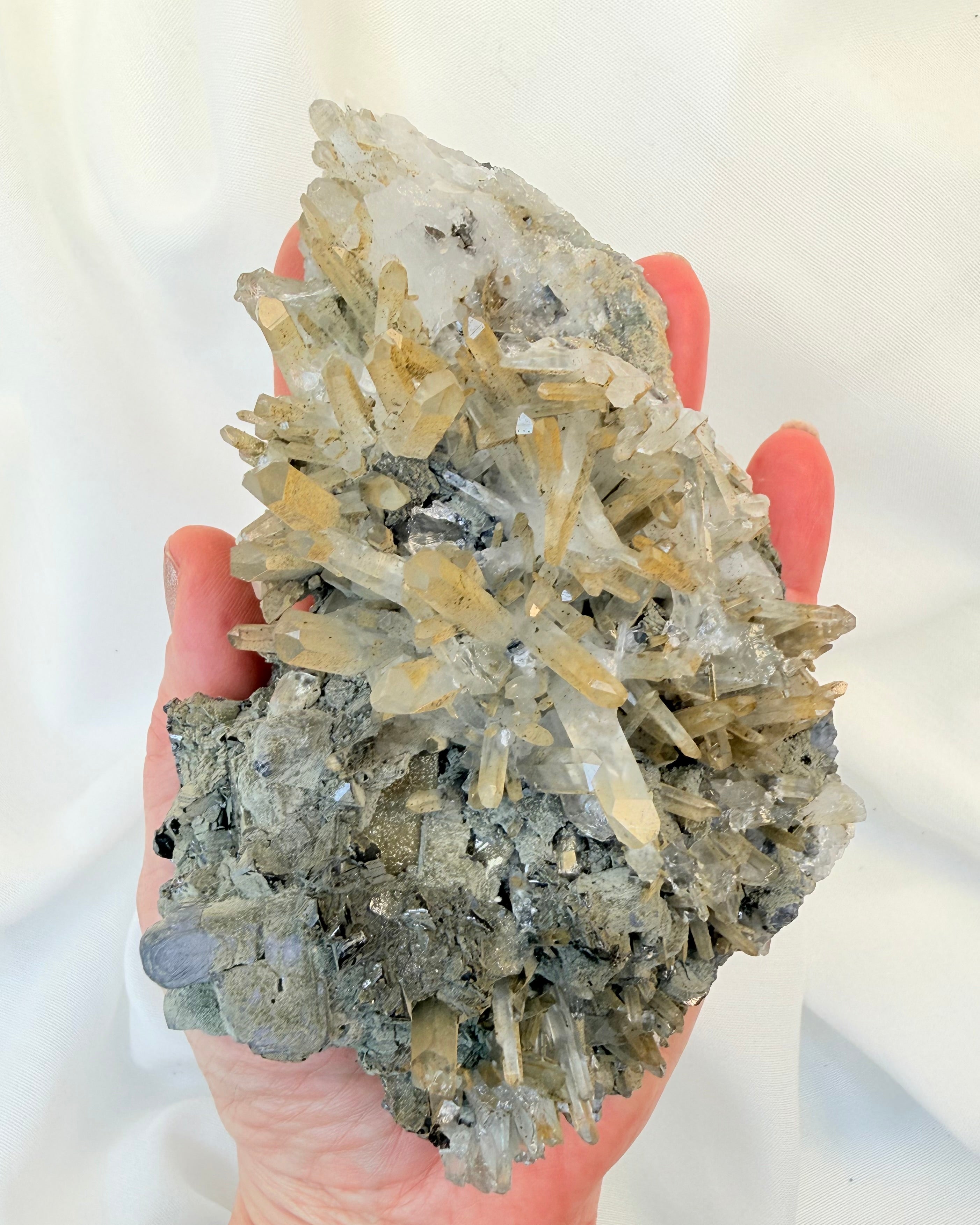 HEALER SKAM, SVIGT OG OVERGREB - KRYSTAL - UNIKA