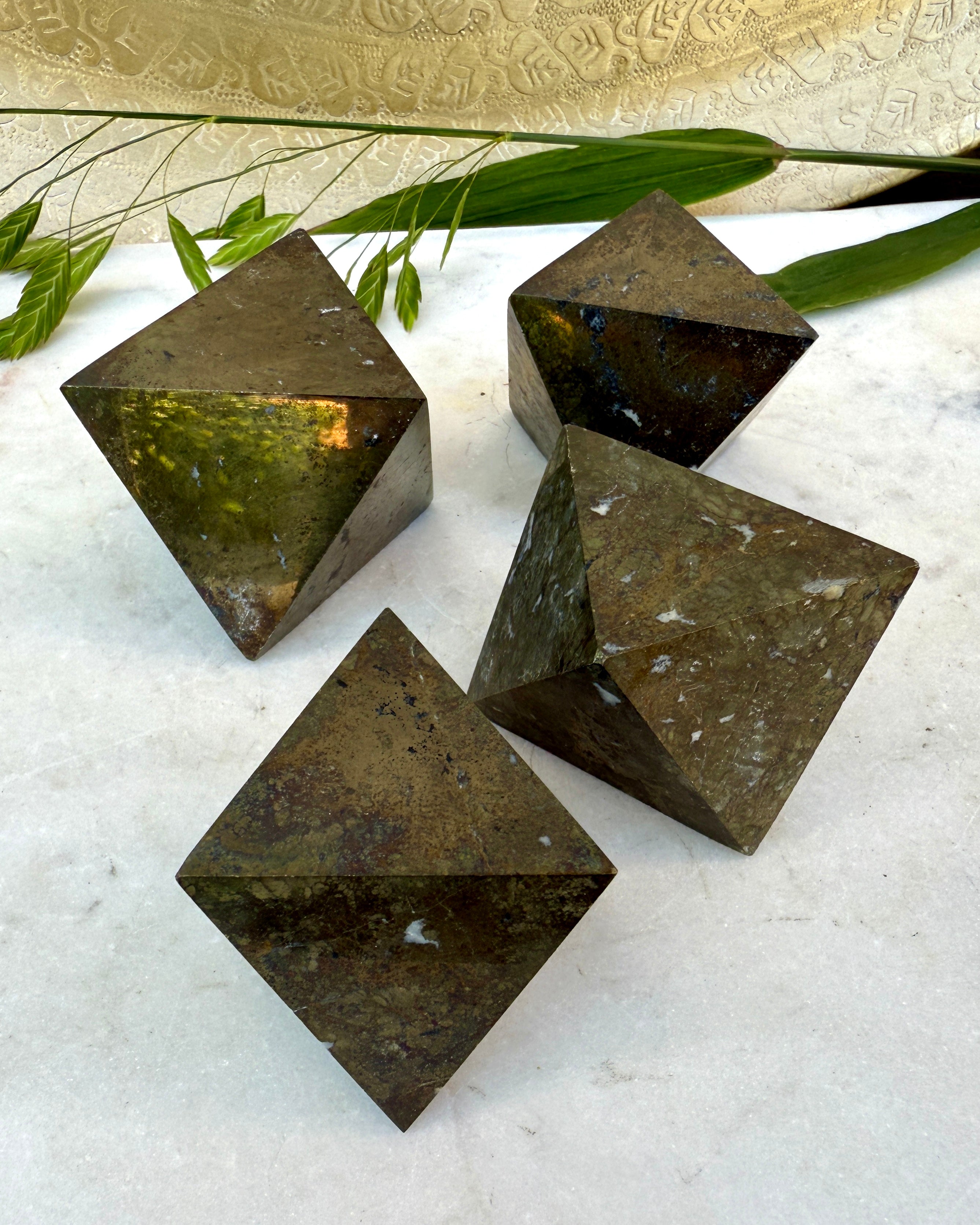 STÆRK KOMMUNIKATION - KRYSTAL