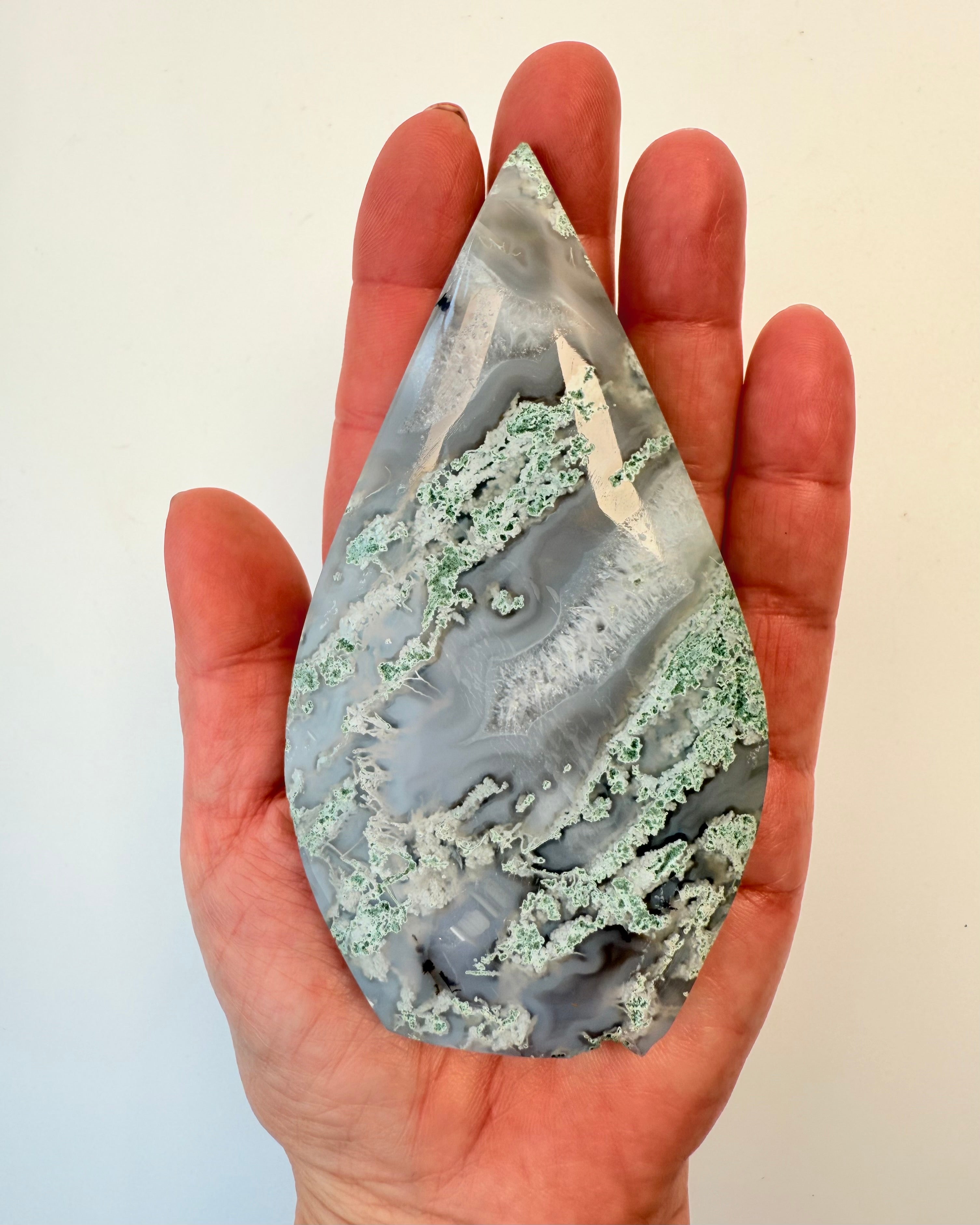 UNDERBEVIDSTHEDENS VISDOM - KRYSTAL