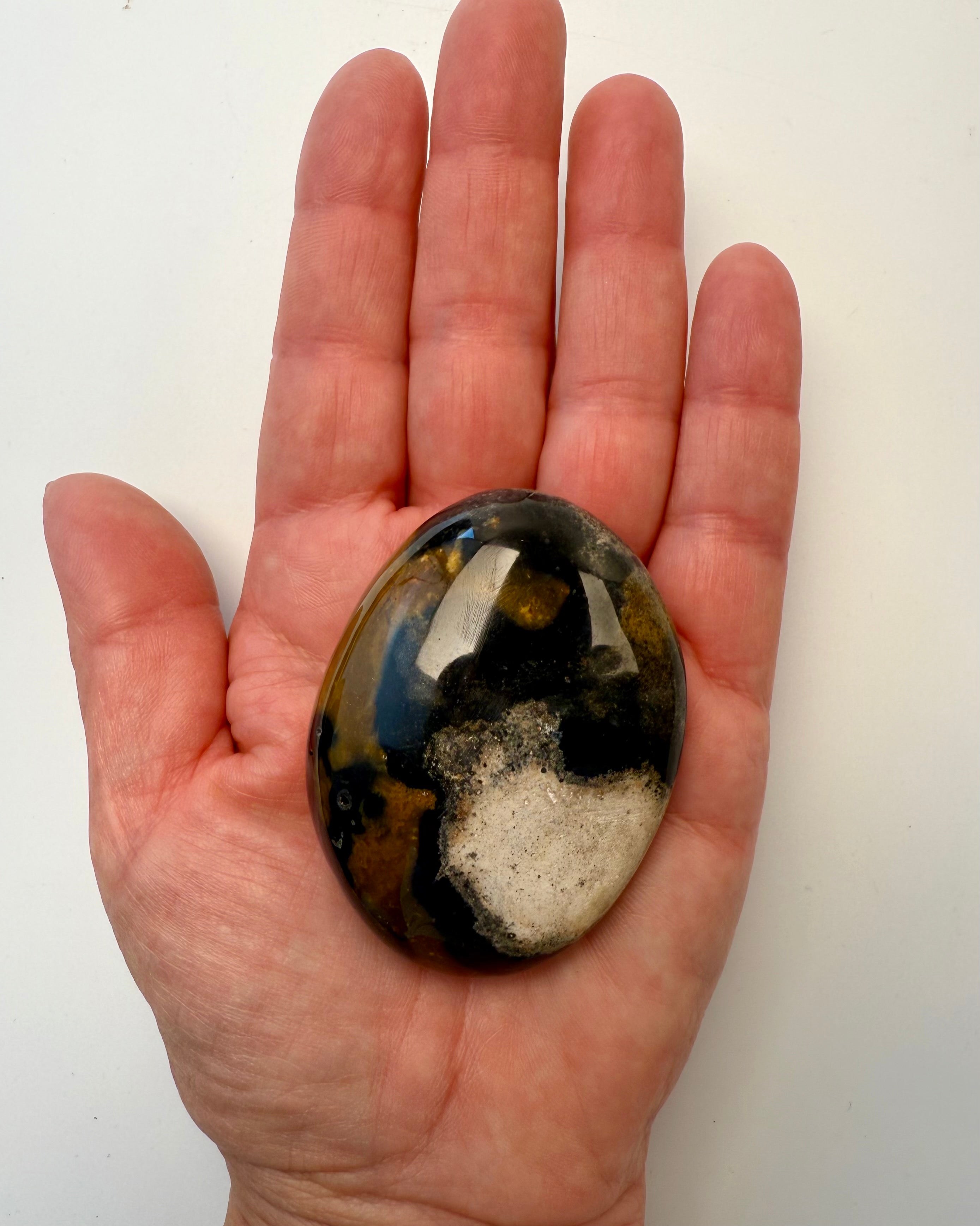 UBEGRÆNSET VIDEN - KRYSTAL