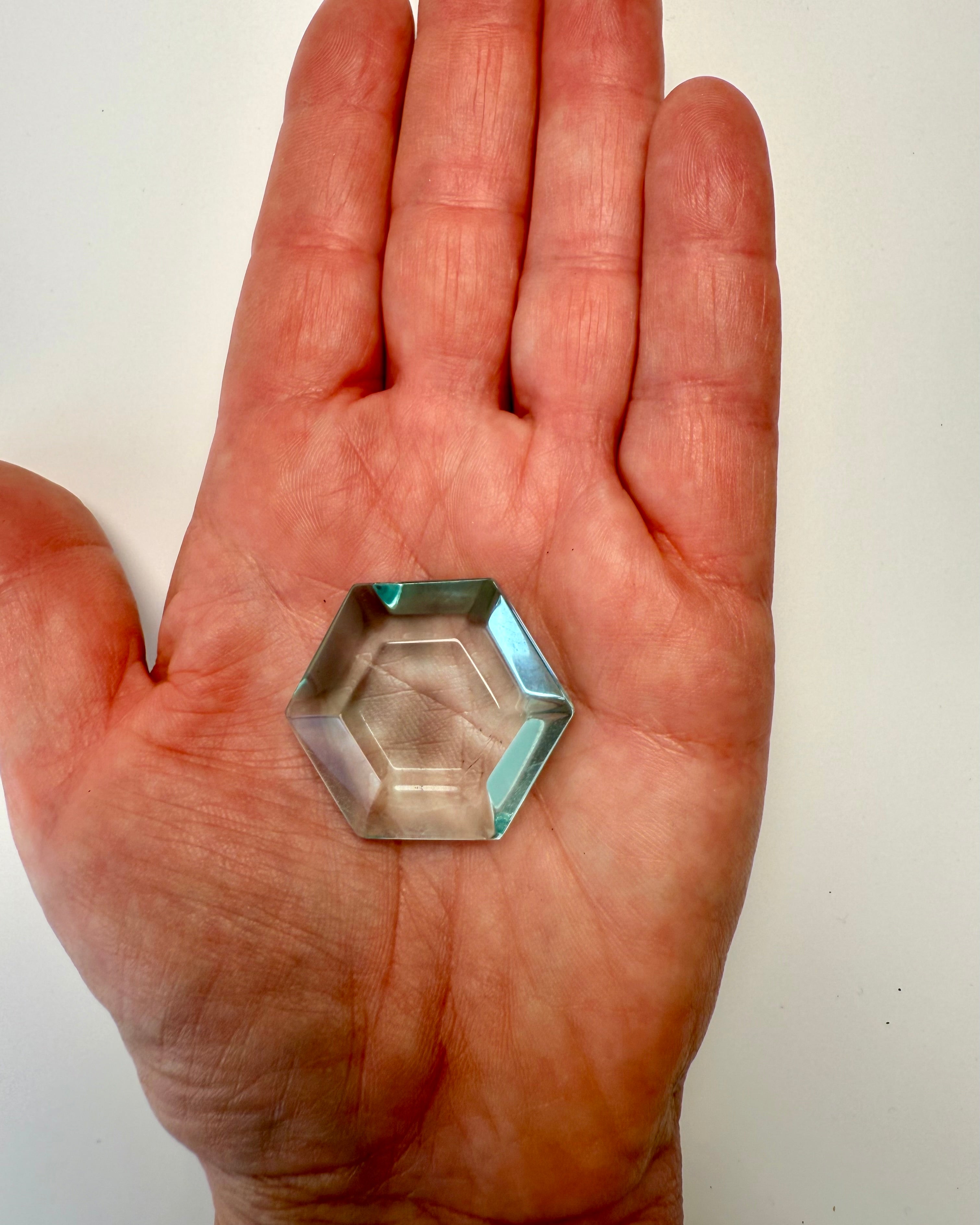 UNIVERSETS HJERTE - KRYSTAL