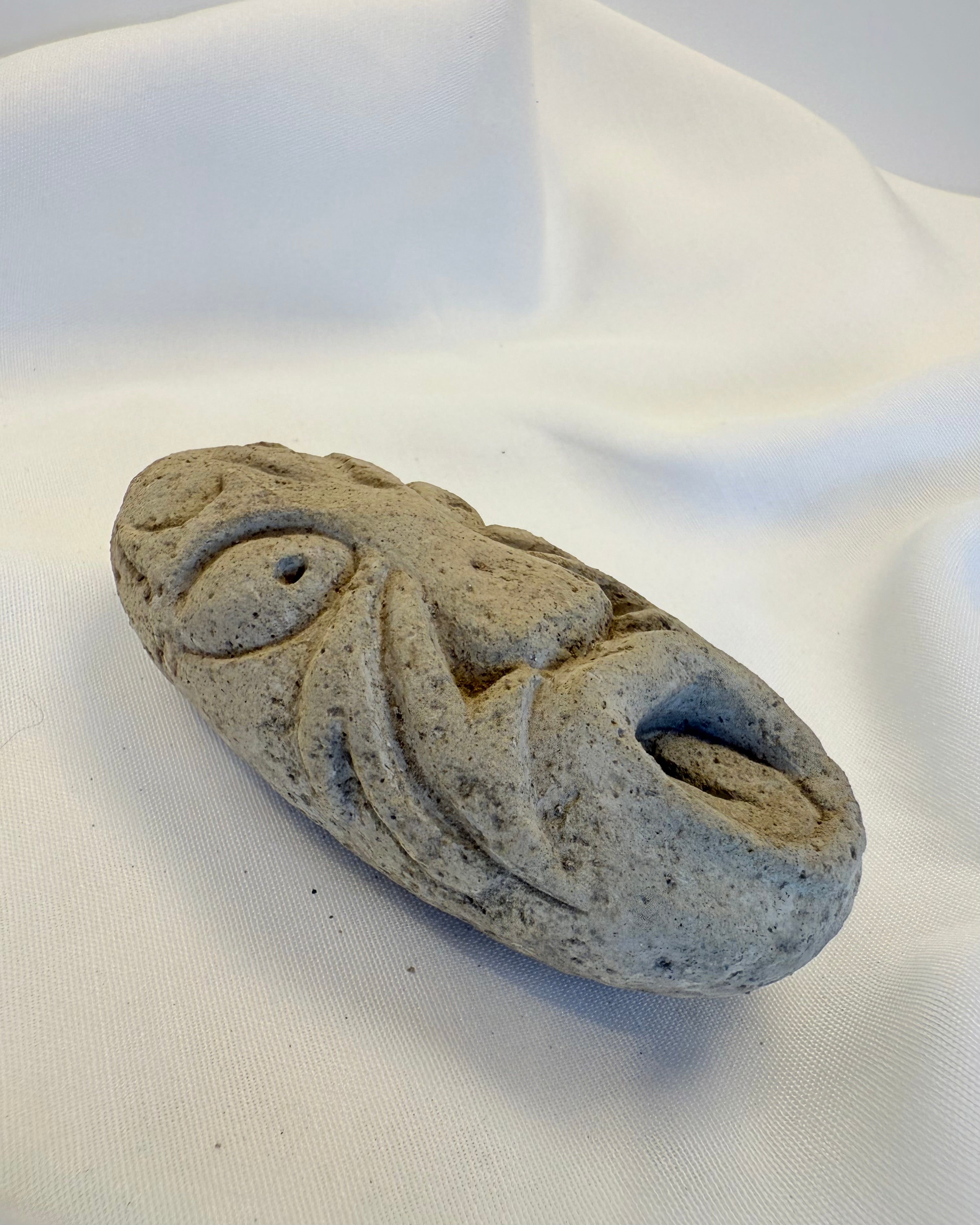 SÆT GRÆNSER OG SIG FRA - AMULET - UNIKA