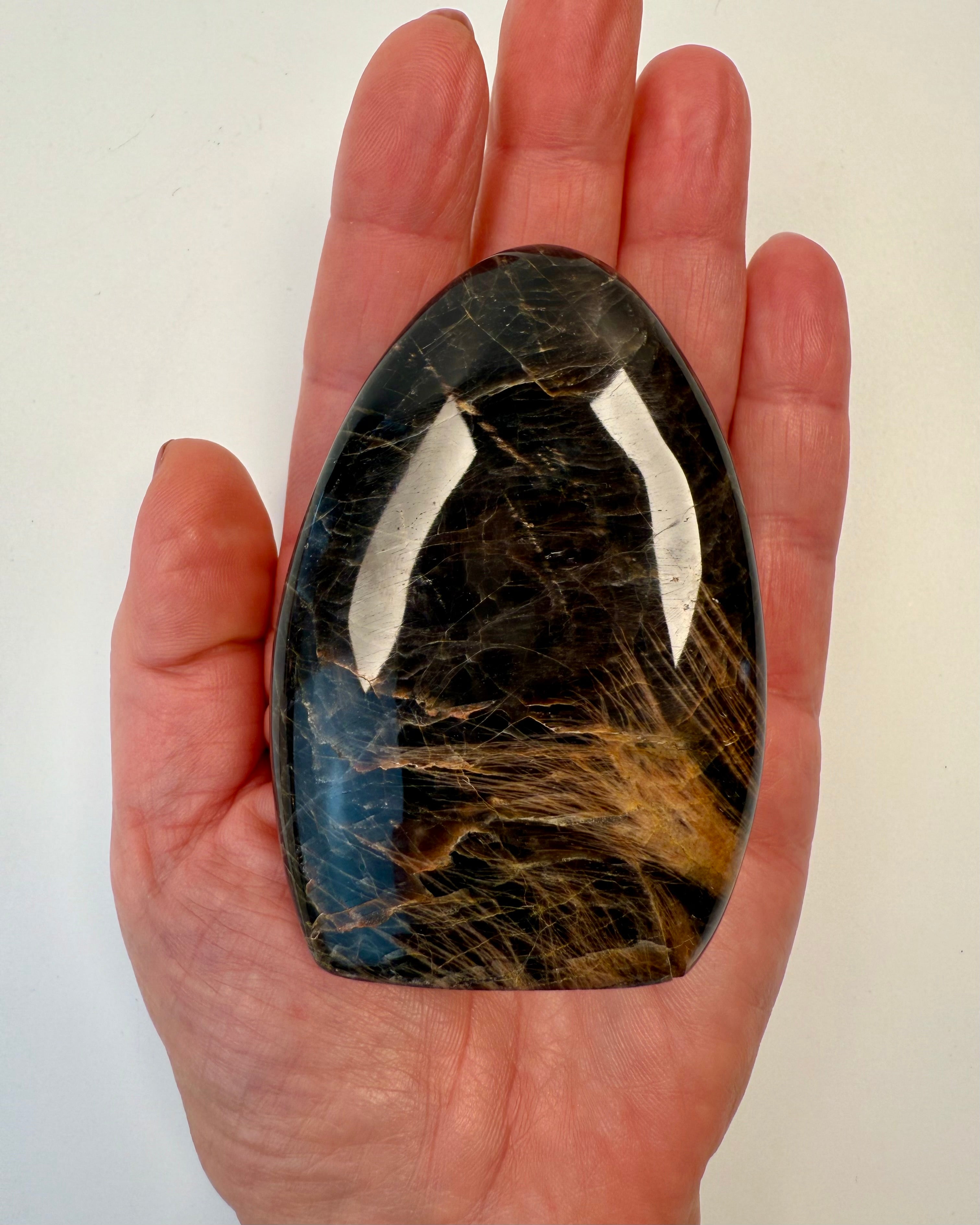 HEMMELIGHEDERNES KRAFT - KRYSTAL