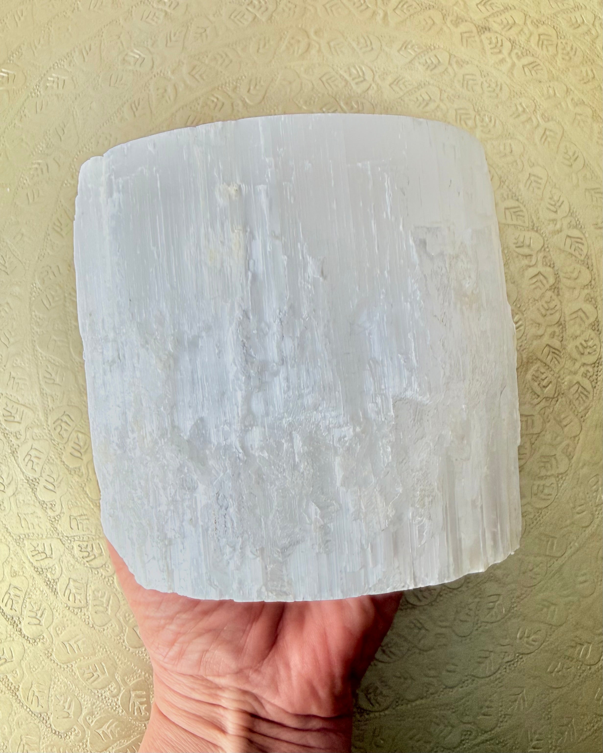 ROLIG, FREDELIG OG BEKYMRINGSFRI - LAMPE
