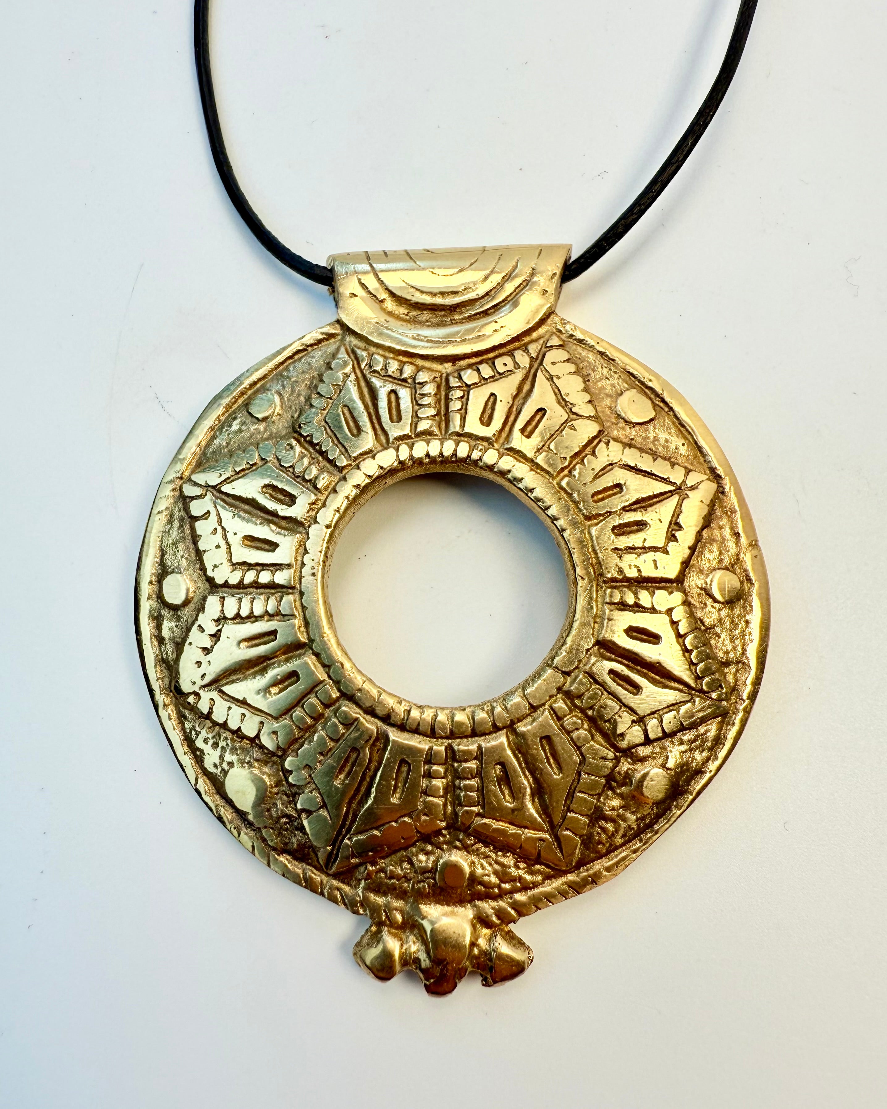 HELLIGT RÅD - AMULET