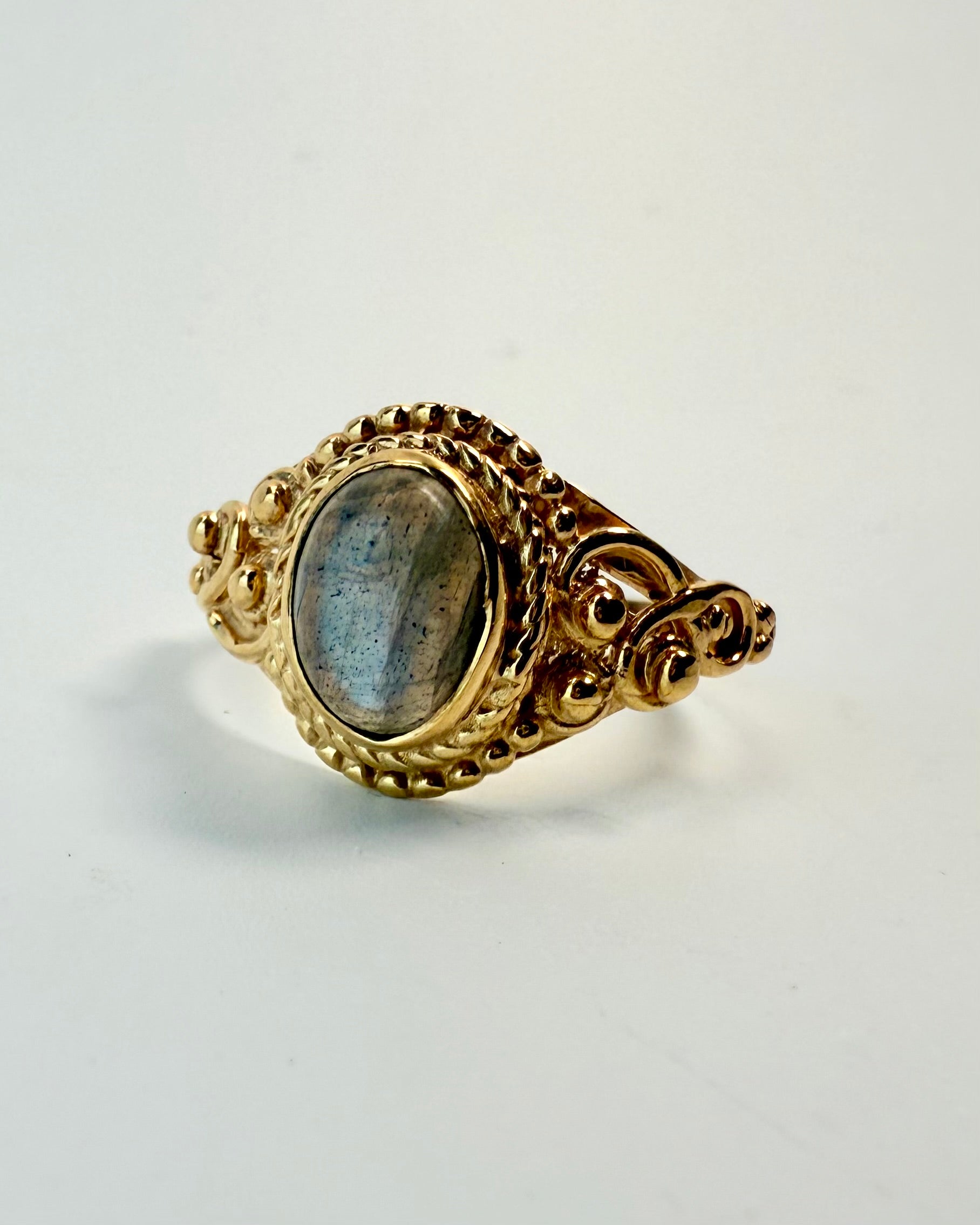 HVAD HJERTET BEGÆRER - RING - UNIKA