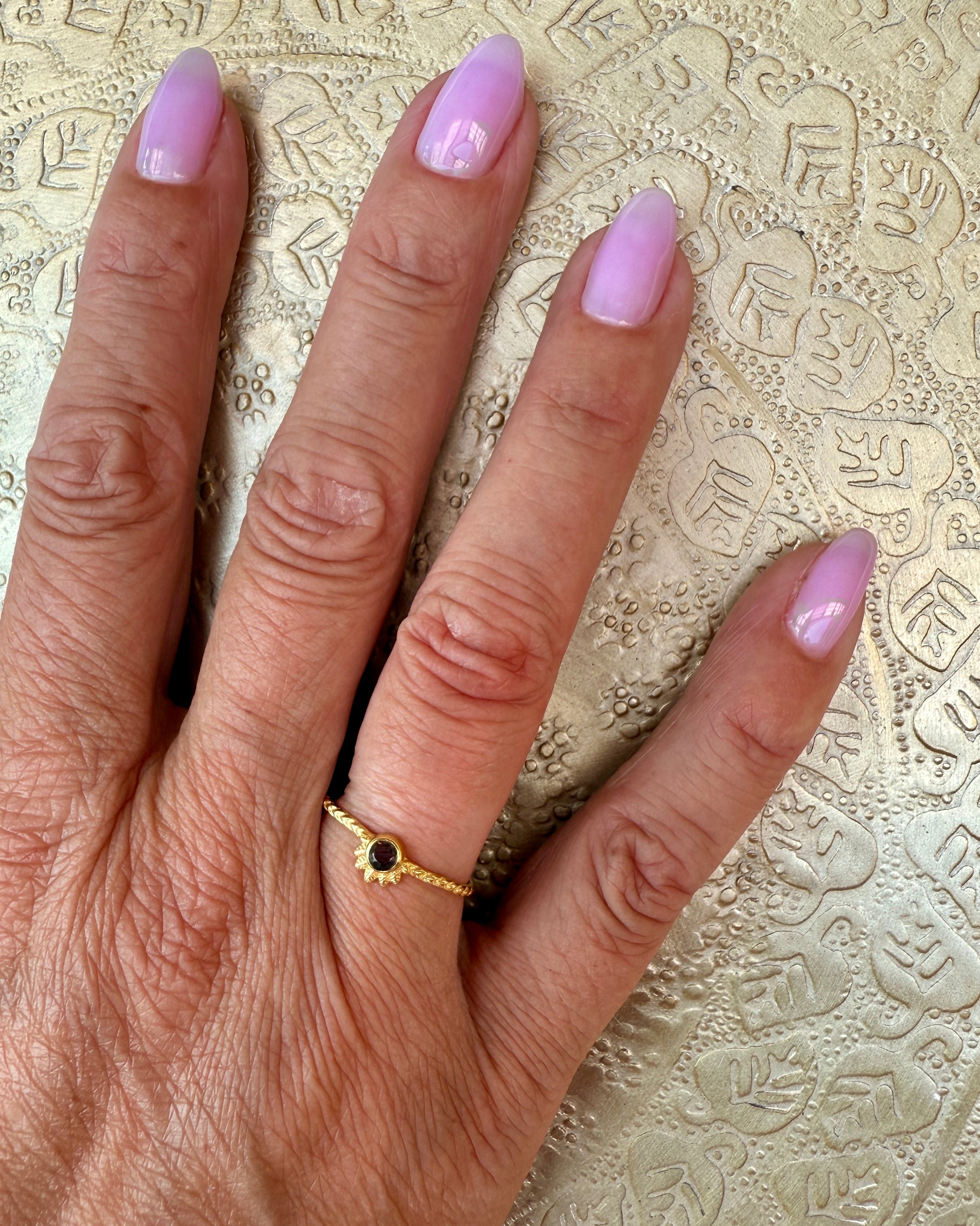 BEROLIGENDE ENERGIFLOW - RING - UNIKA