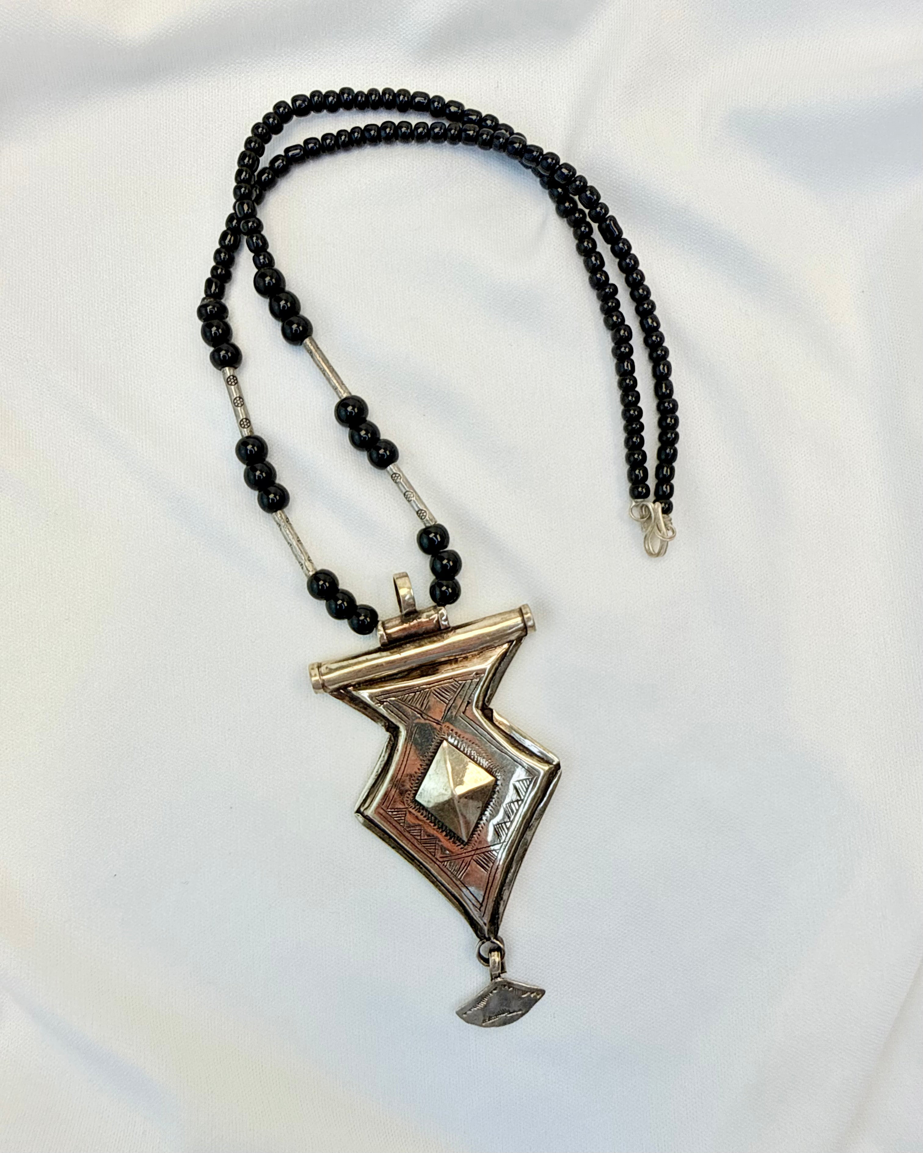 FREMMER DIN SPIRITUELLE PROCES - TALISMAN - UNIKA