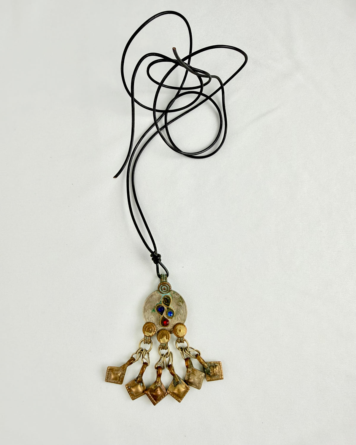 BREAK THE SPELL - AMULET - UNIKA