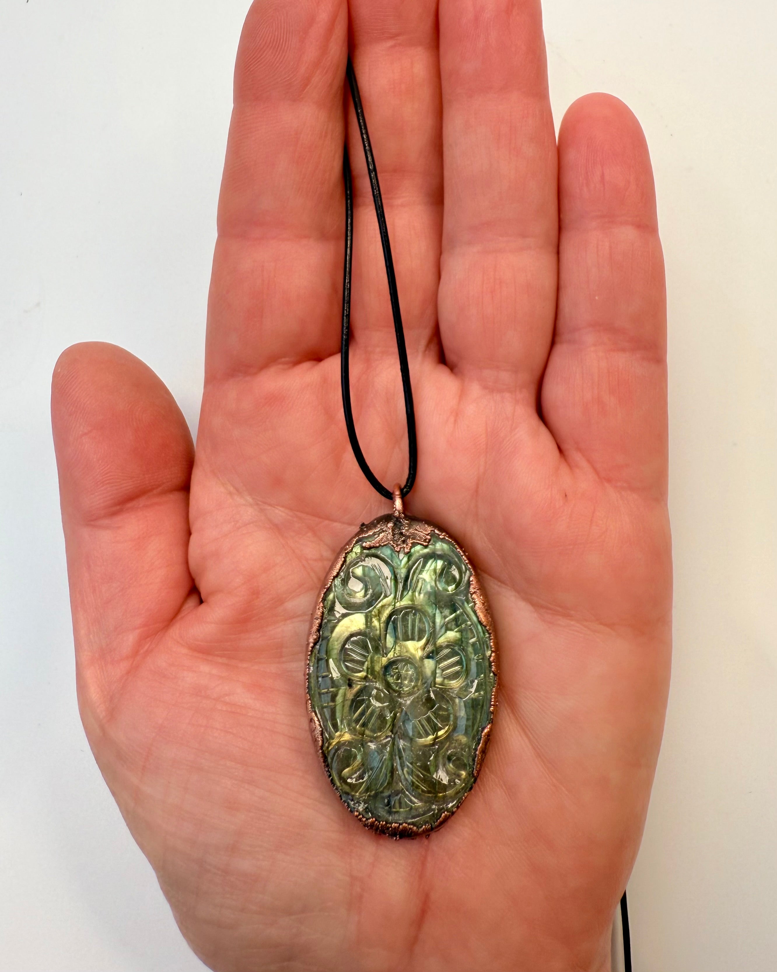 FORENET FOR ALTID - AMULET - UNIKA