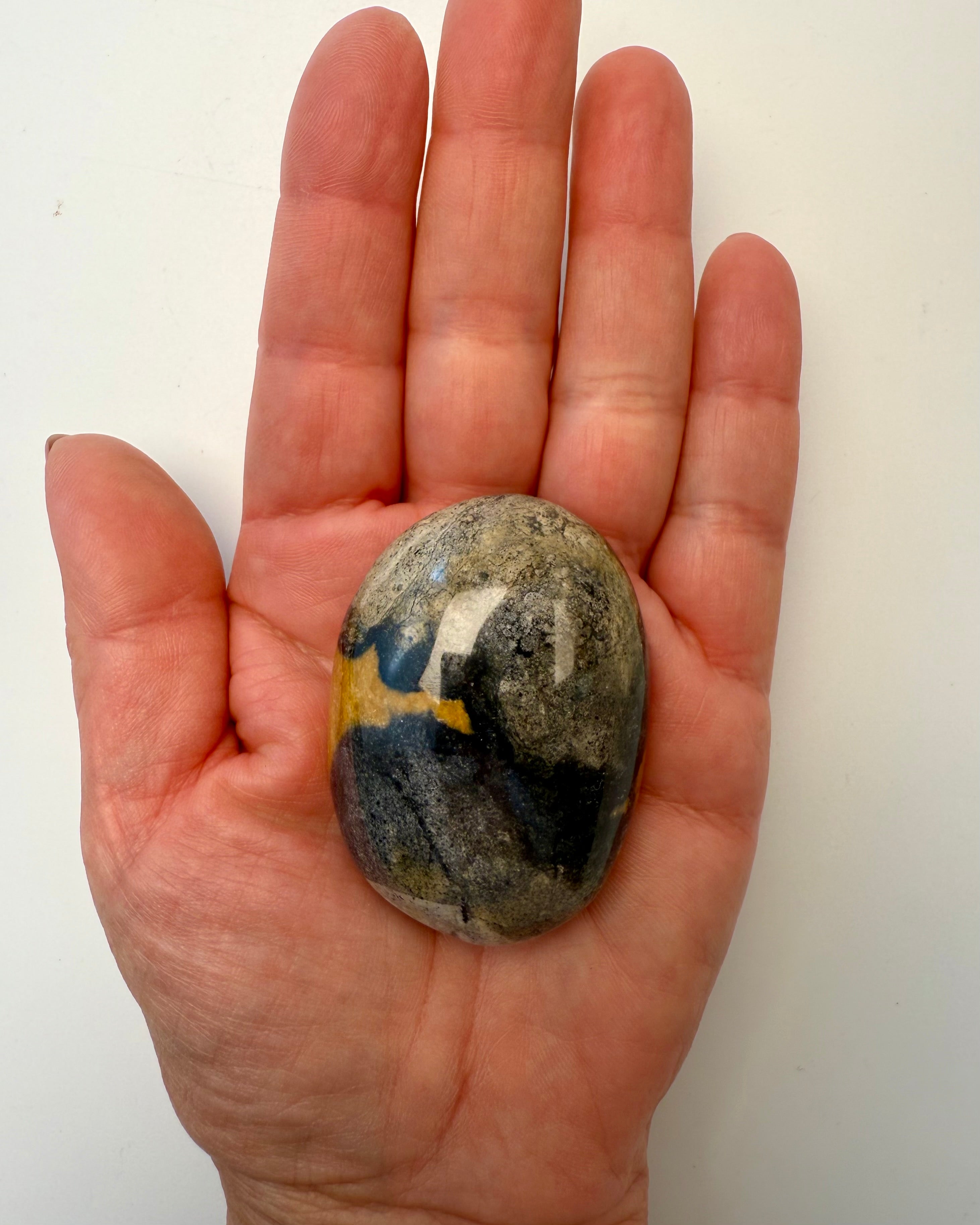 UBEGRÆNSET VIDEN - KRYSTAL