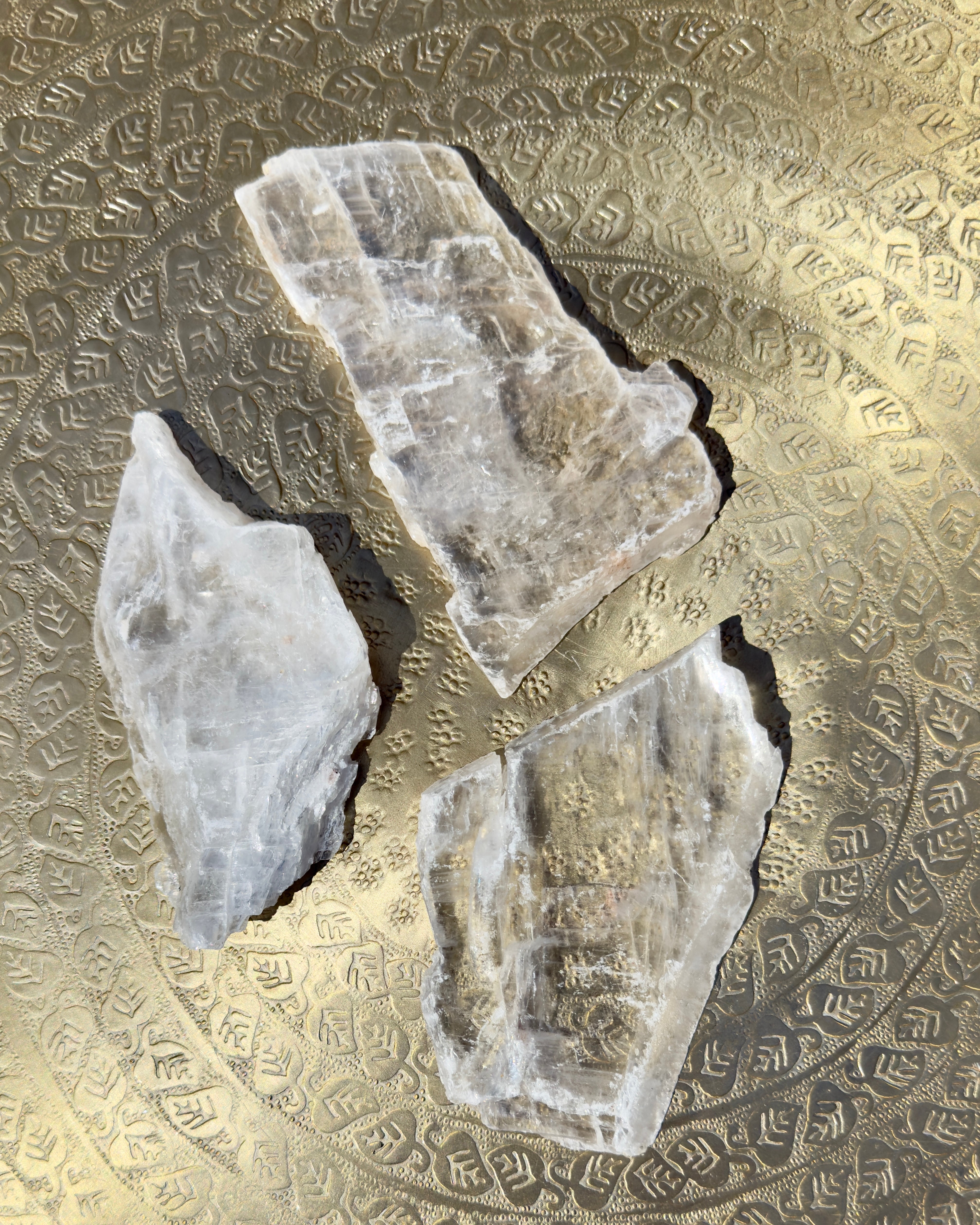 HIGH VIBRATION - KRYSTAL