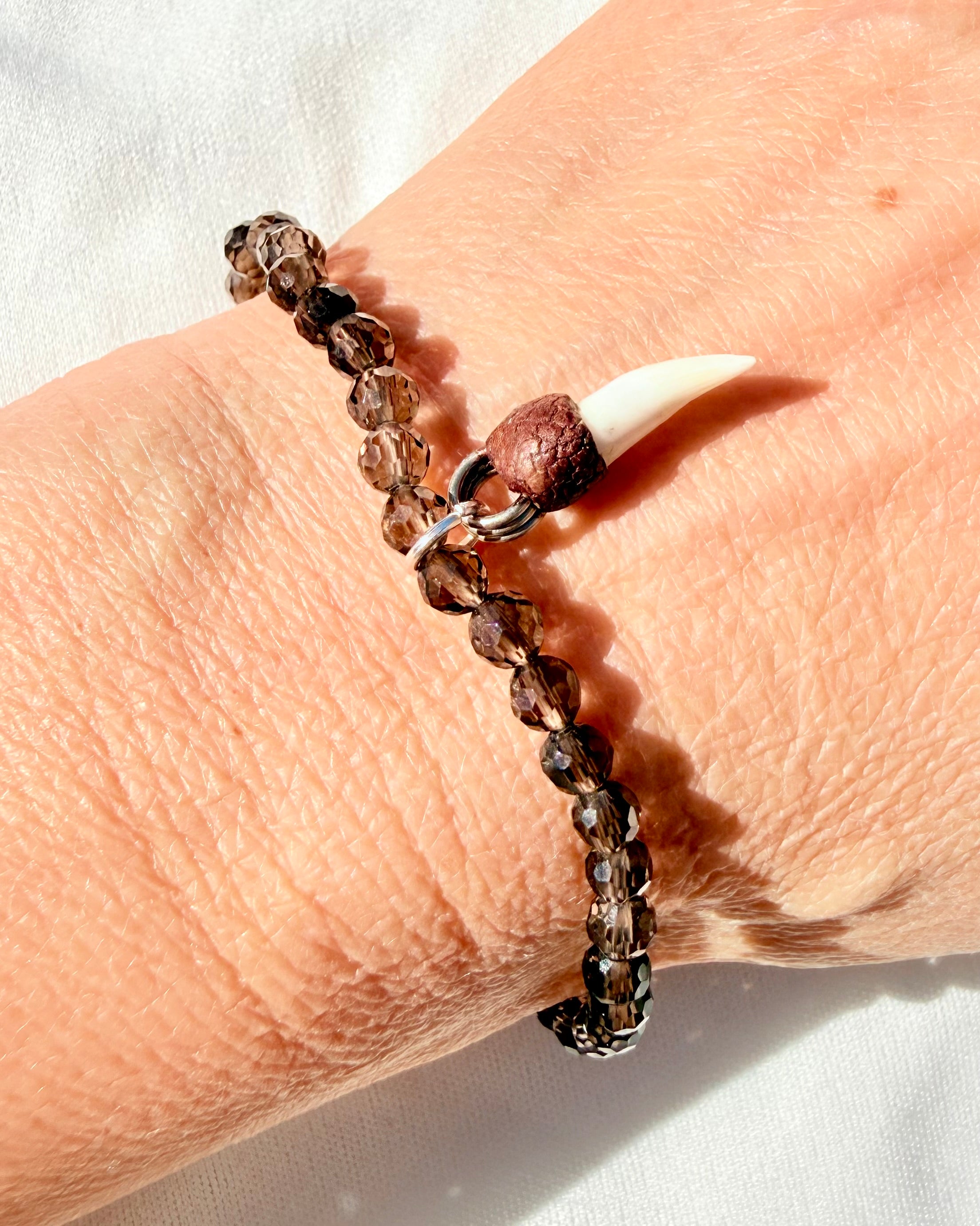 DO NOT LIMIT YOURSELF - ARMBÅND