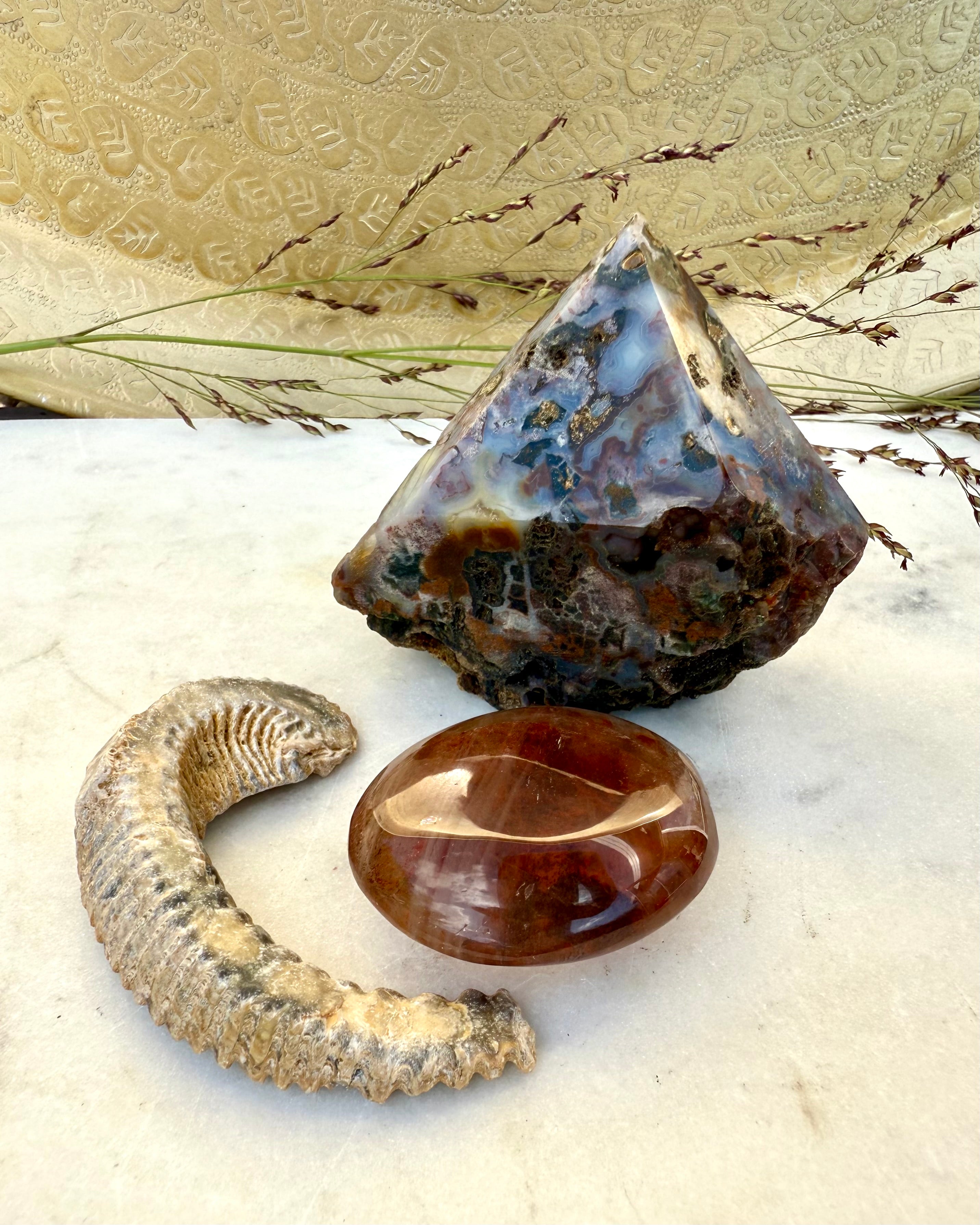 RELEASE THE PAST - KRYSTALSÆT - UNIKA