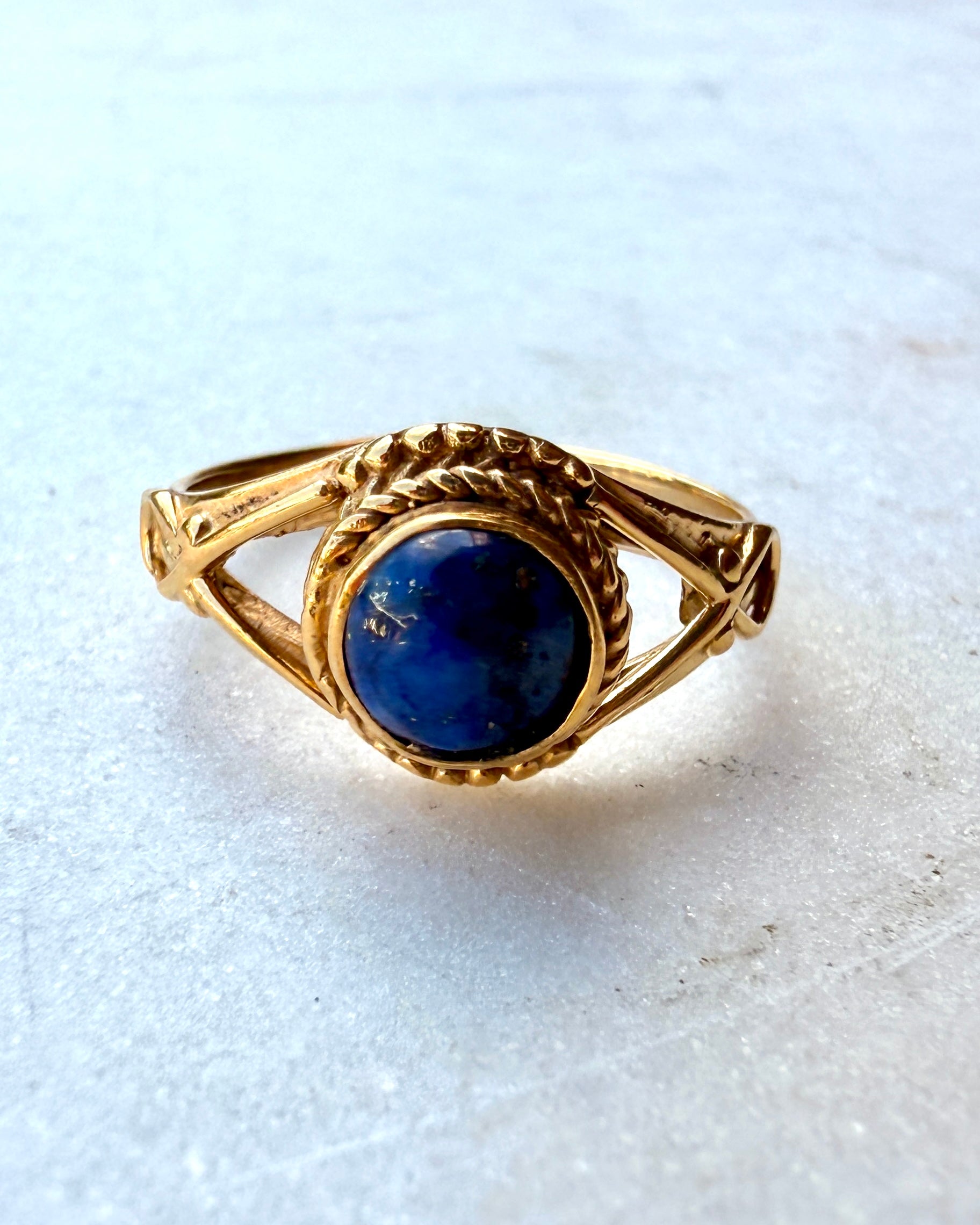 PÅ REJSE IND I SJÆLEN - RING - UNIKA