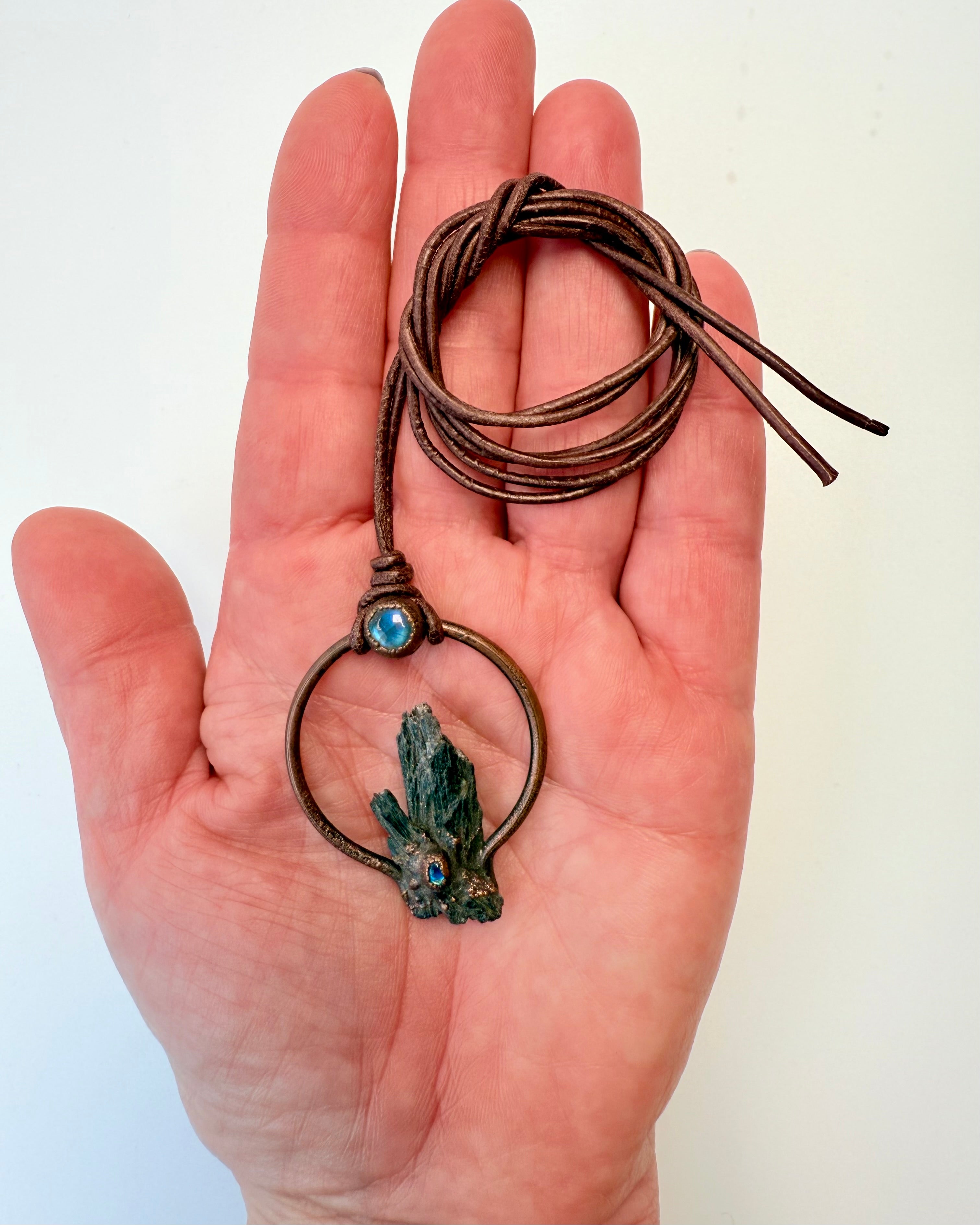 HEKSENS ALLIEREDE - TALISMAN - UNIKA