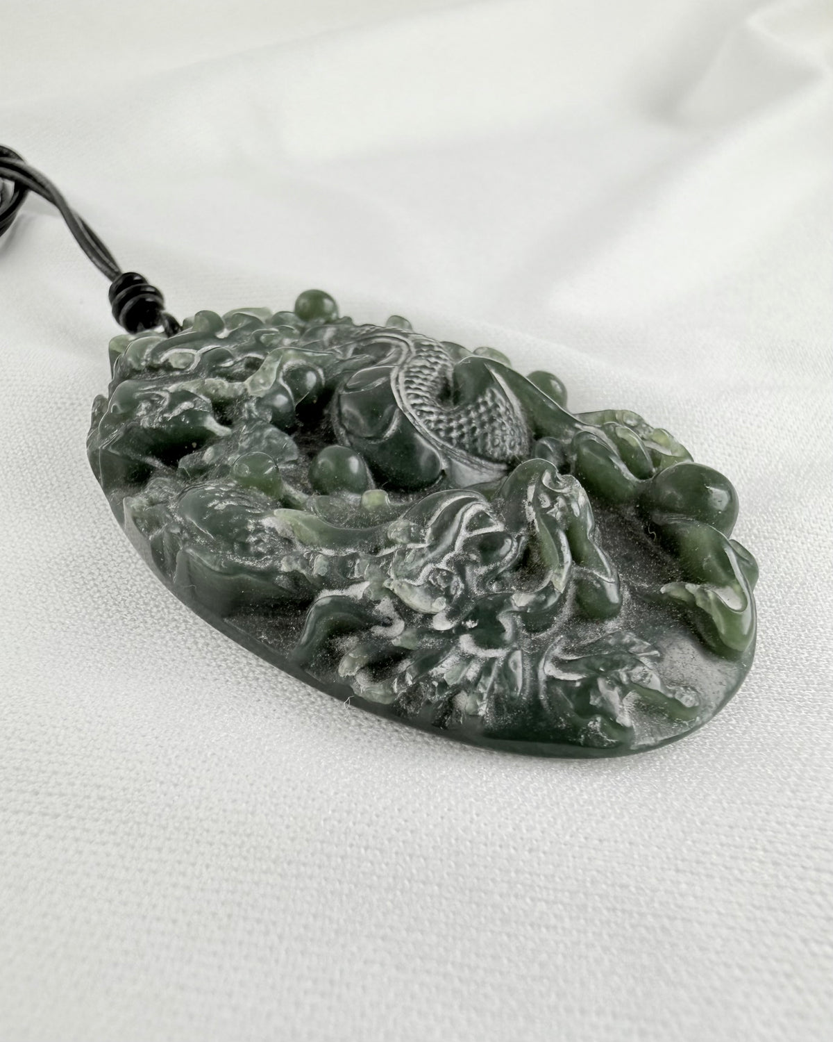 UROKKELIG INDRE STYRKE - AMULET - UNIKA