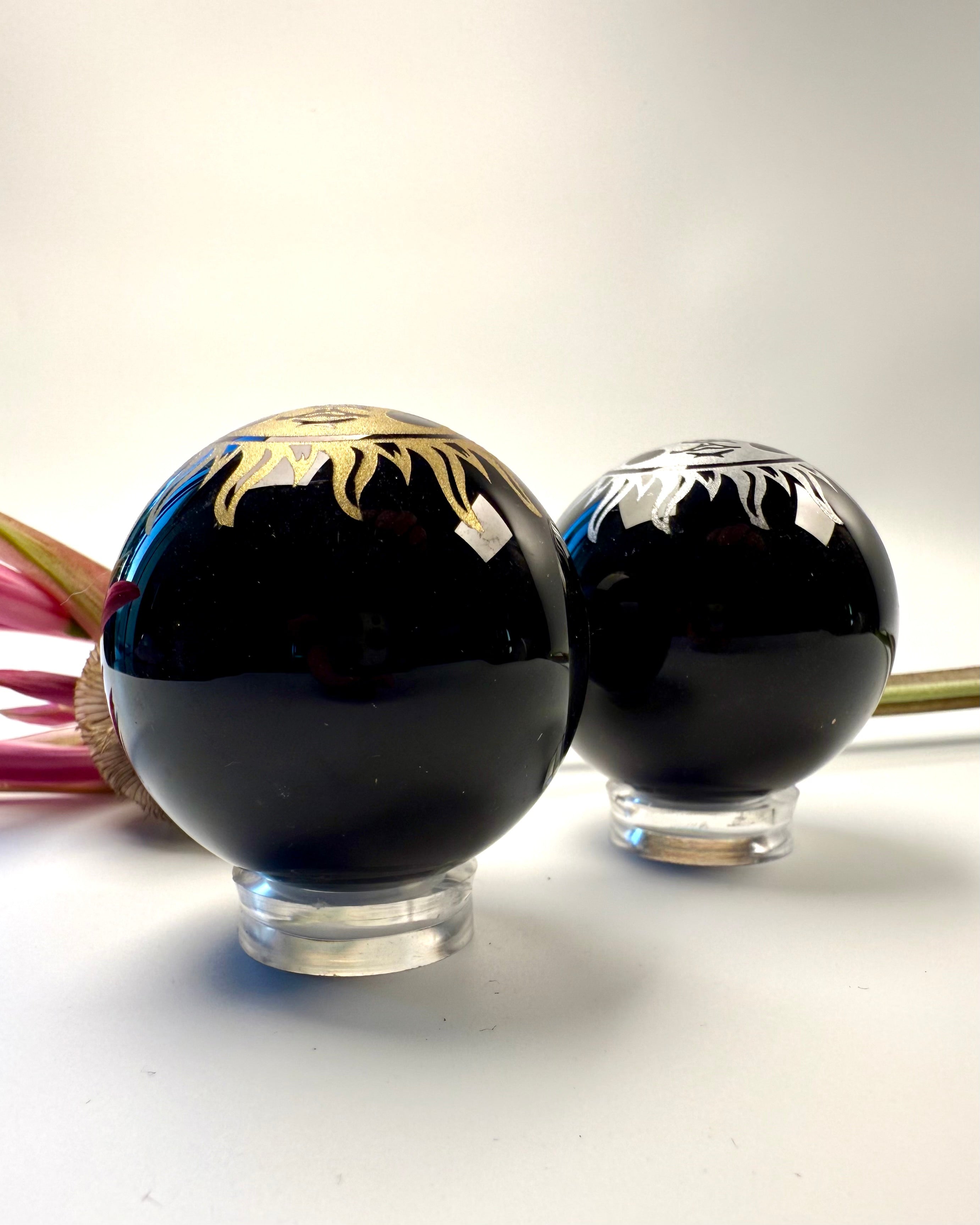 DAY AND NIGHT - KRYSTALKUGLE