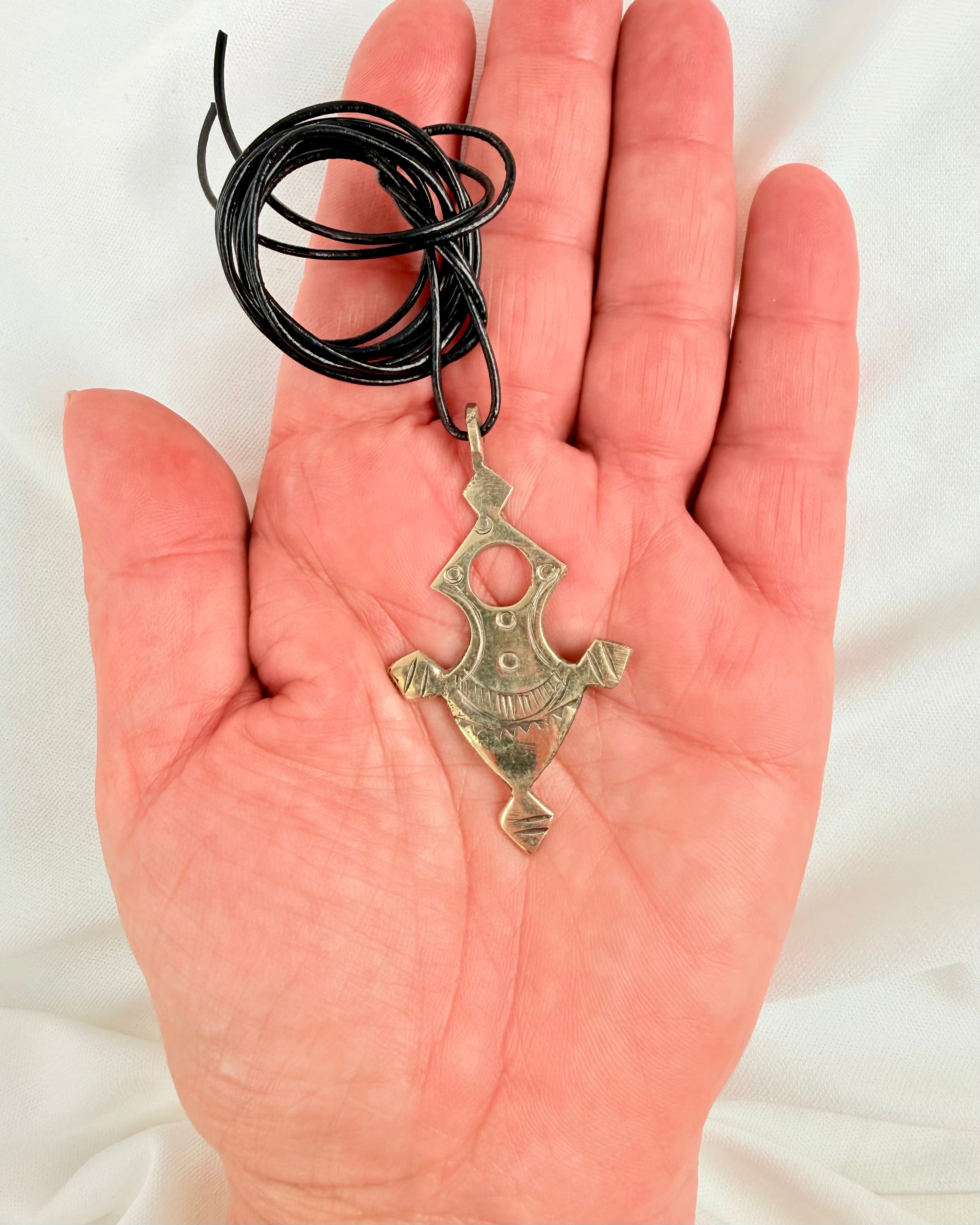 KOSMISK BALANCE - AMULET - UNIKA