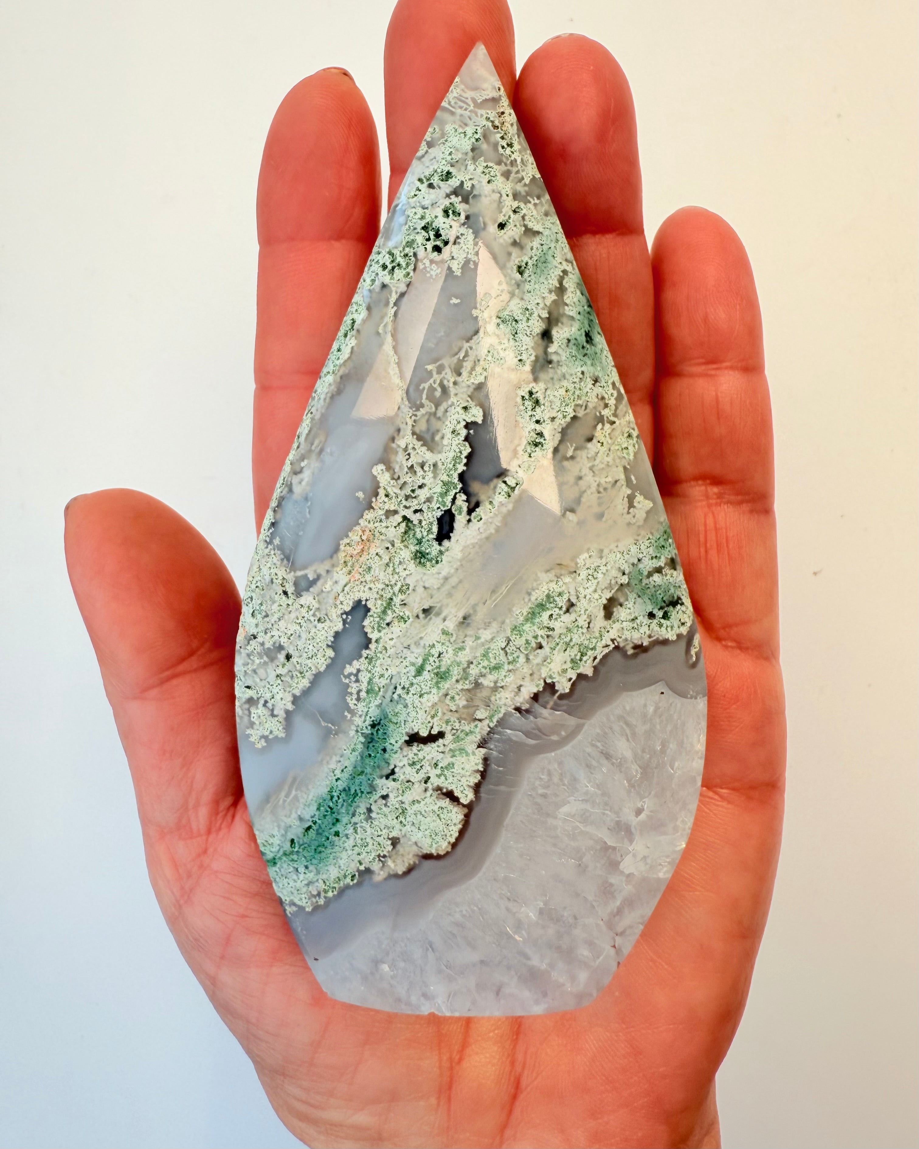 UNDERBEVIDSTHEDENS VISDOM - KRYSTAL