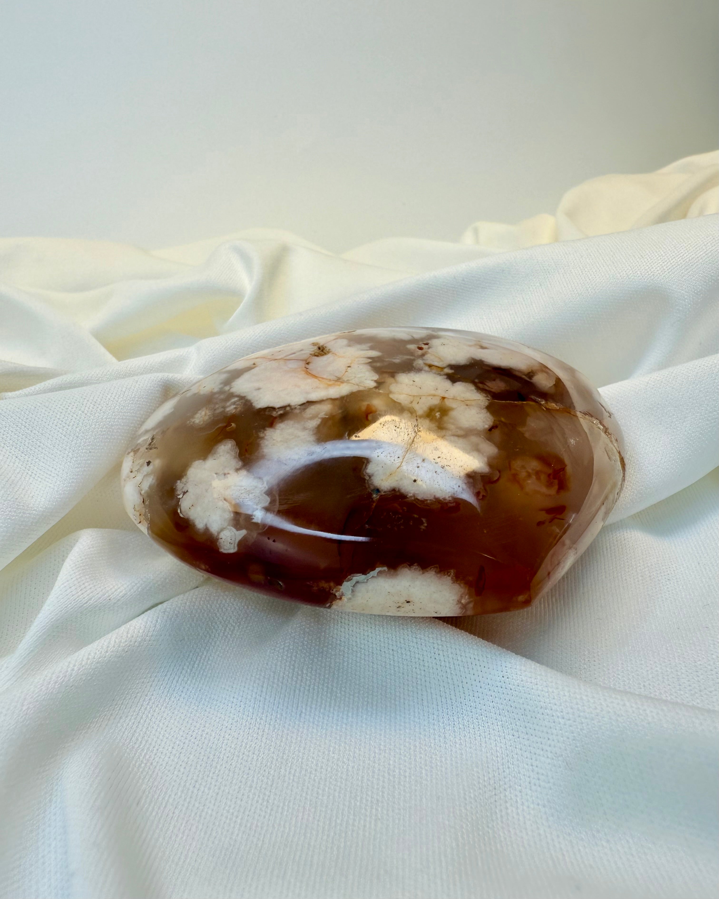 GIVE ME LOVE - KRYSTAL - UNIKA