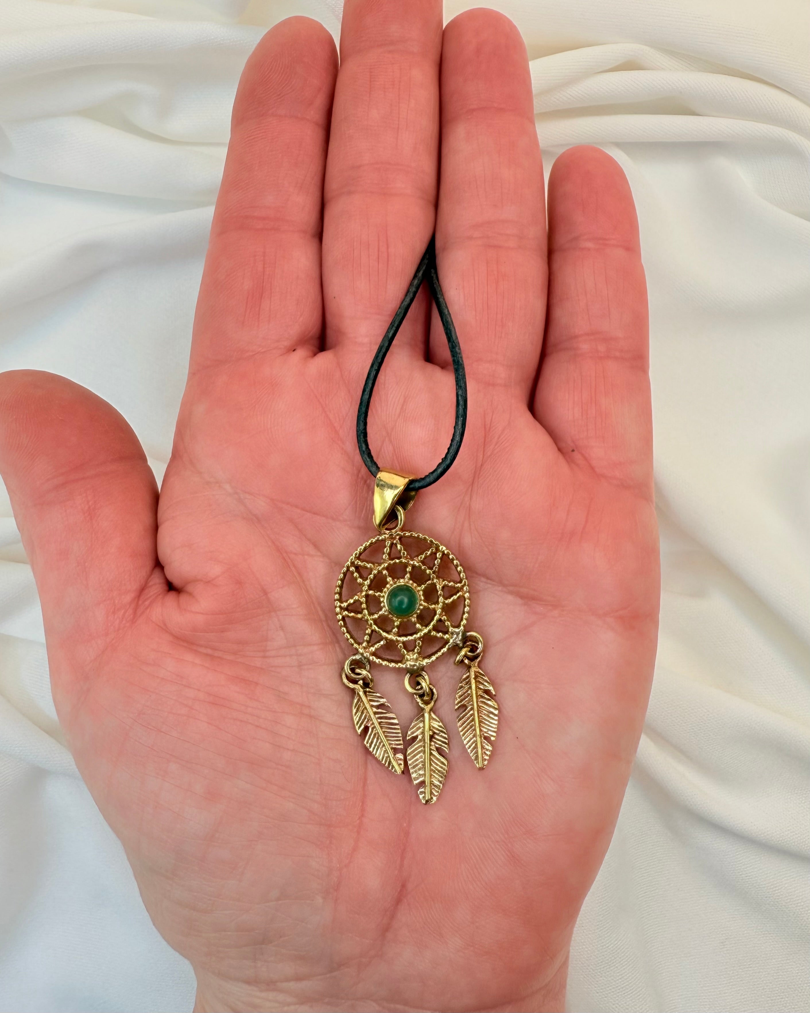 SELECT GREAT MOMENTS - AMULET