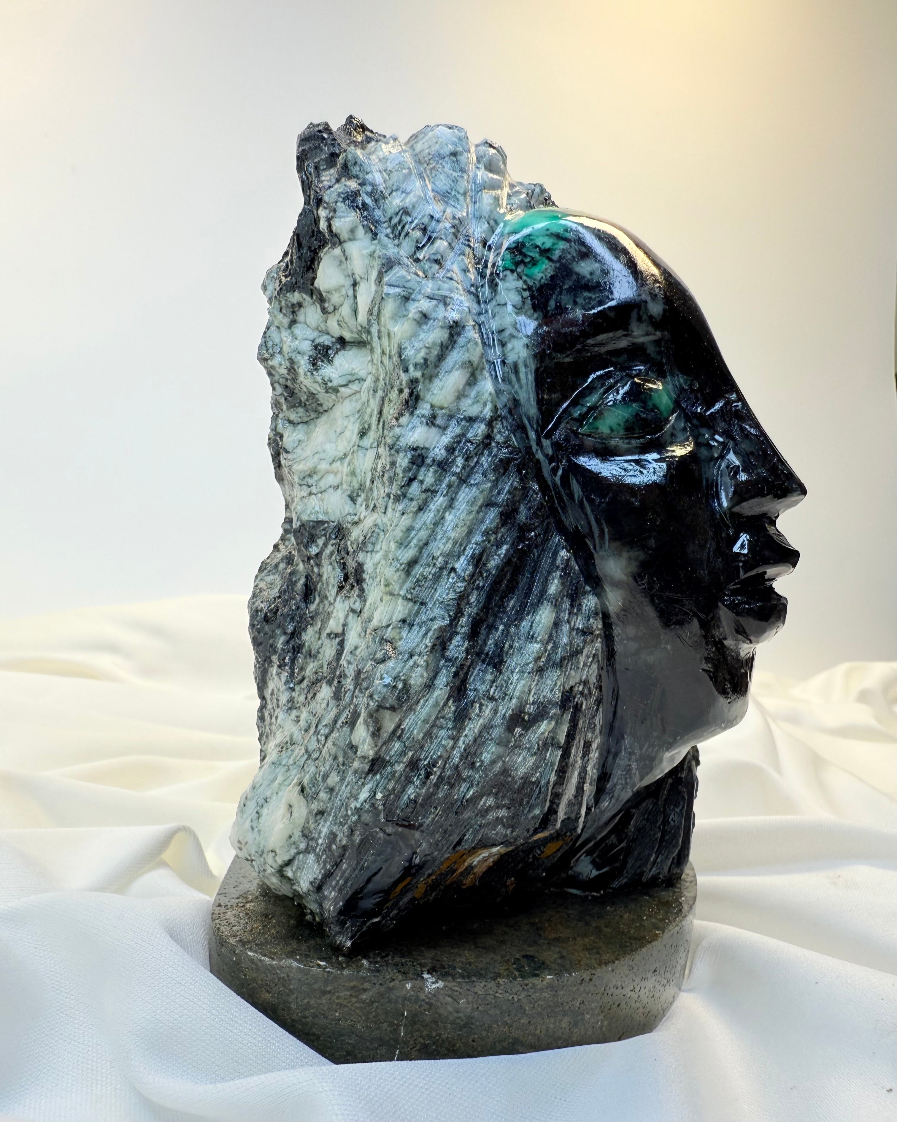 EFTERLADT, MEN STADIG HER - KRYSTAL - UNIKA