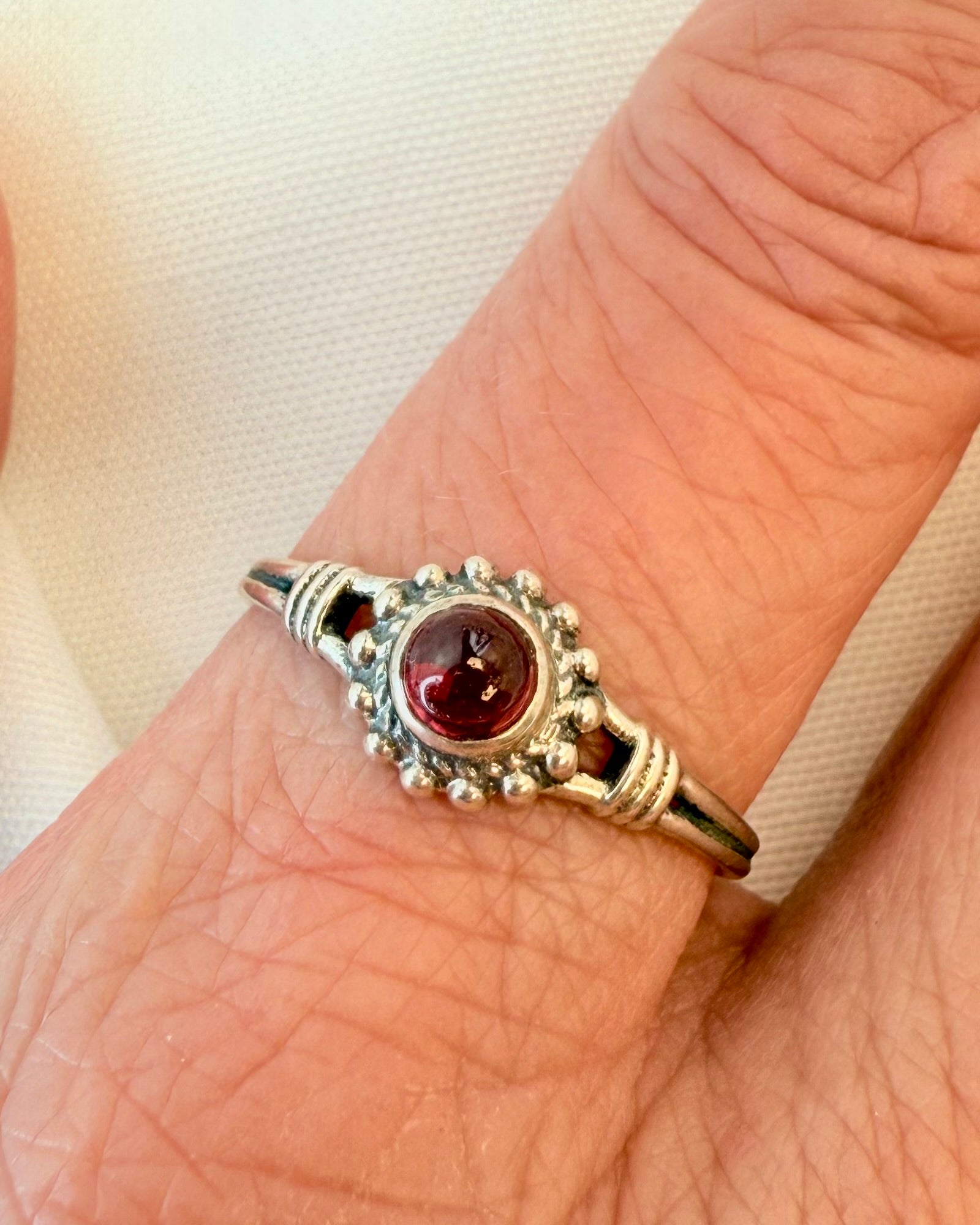 THE INNER CIRCLE - RING - UNIKA