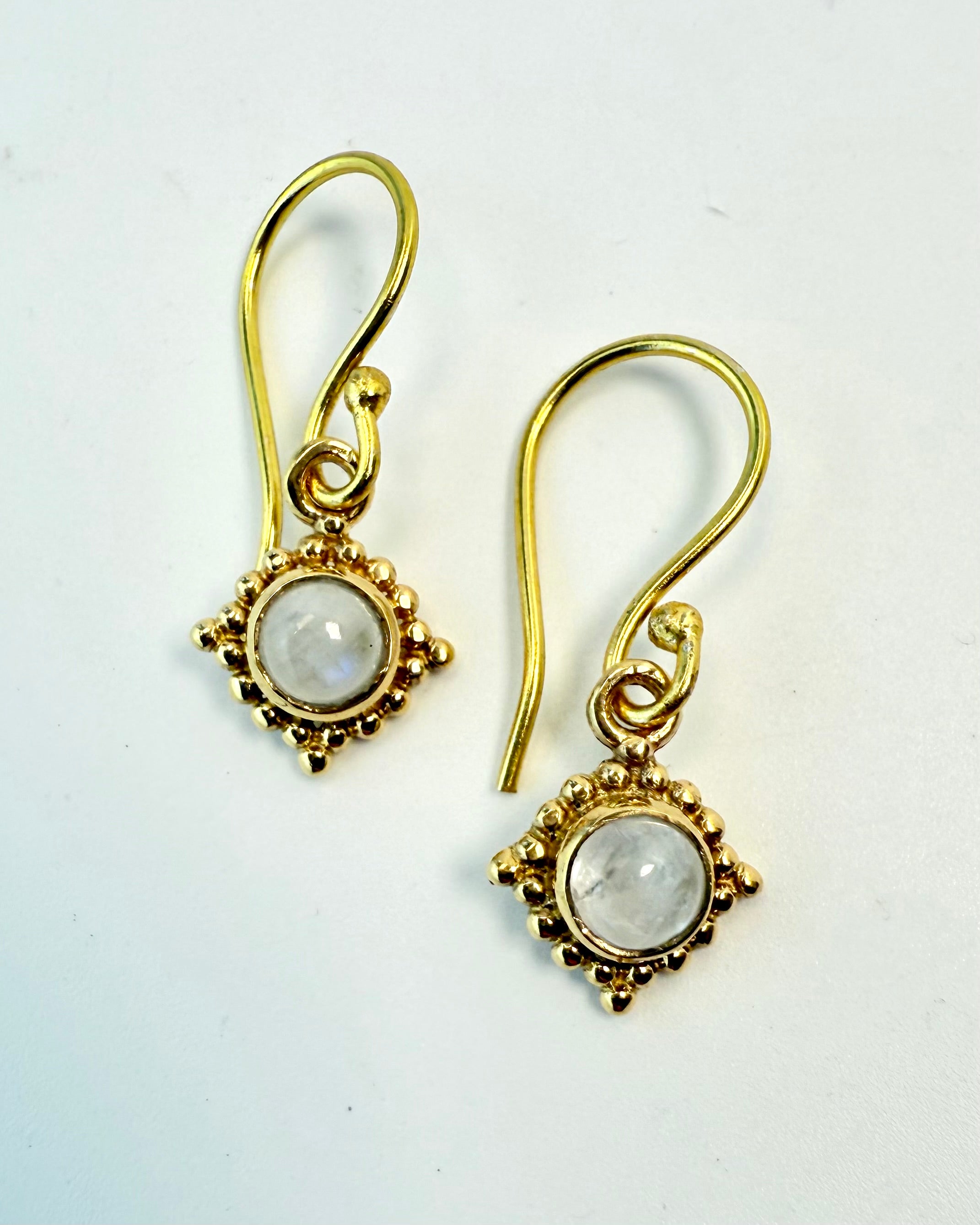 ÅBNING AF DIT 3. ØJE - ØRERINGE - UNIKA