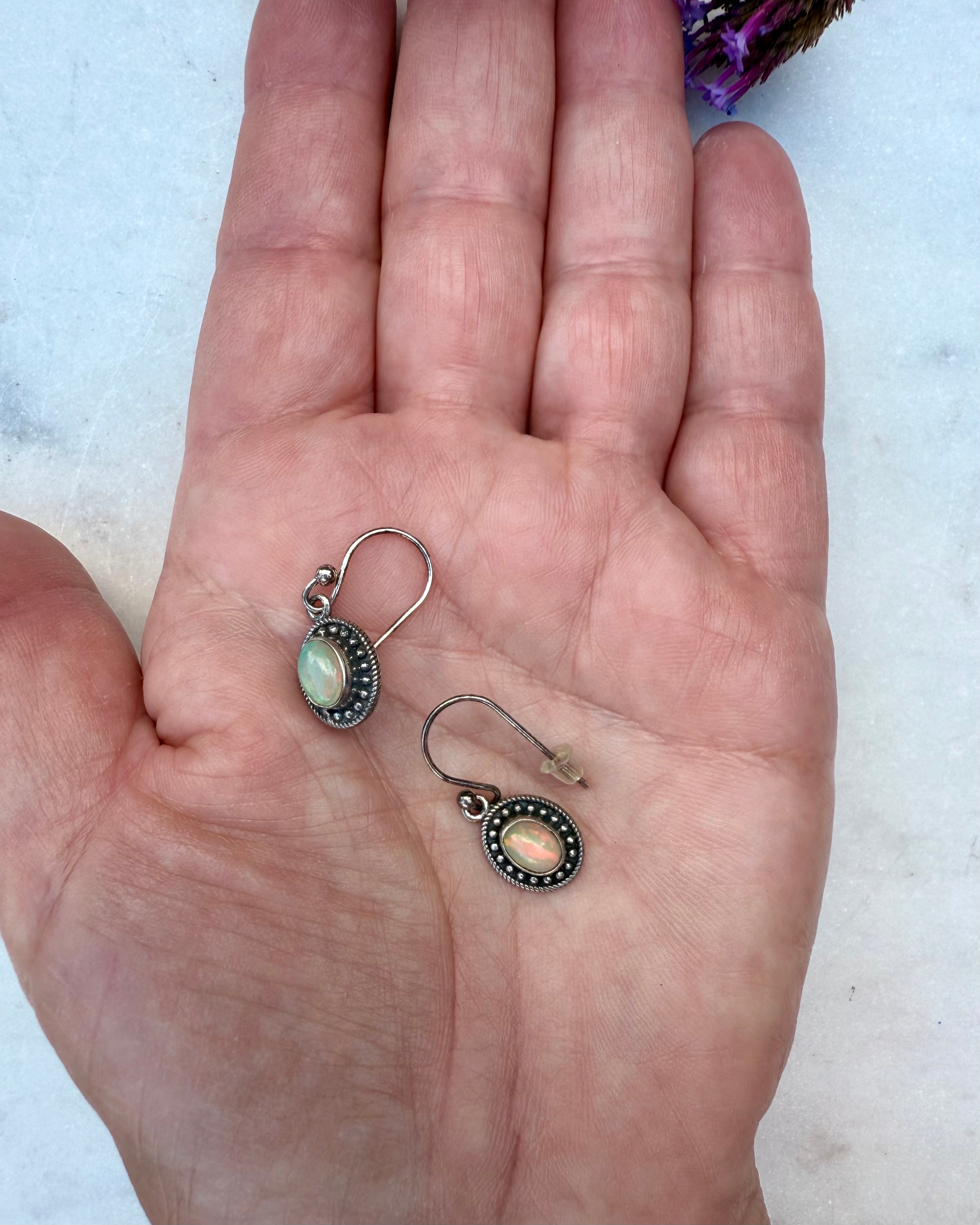 UDFOLD DIN KREATIVITET - ØRERINGE - UNIKA