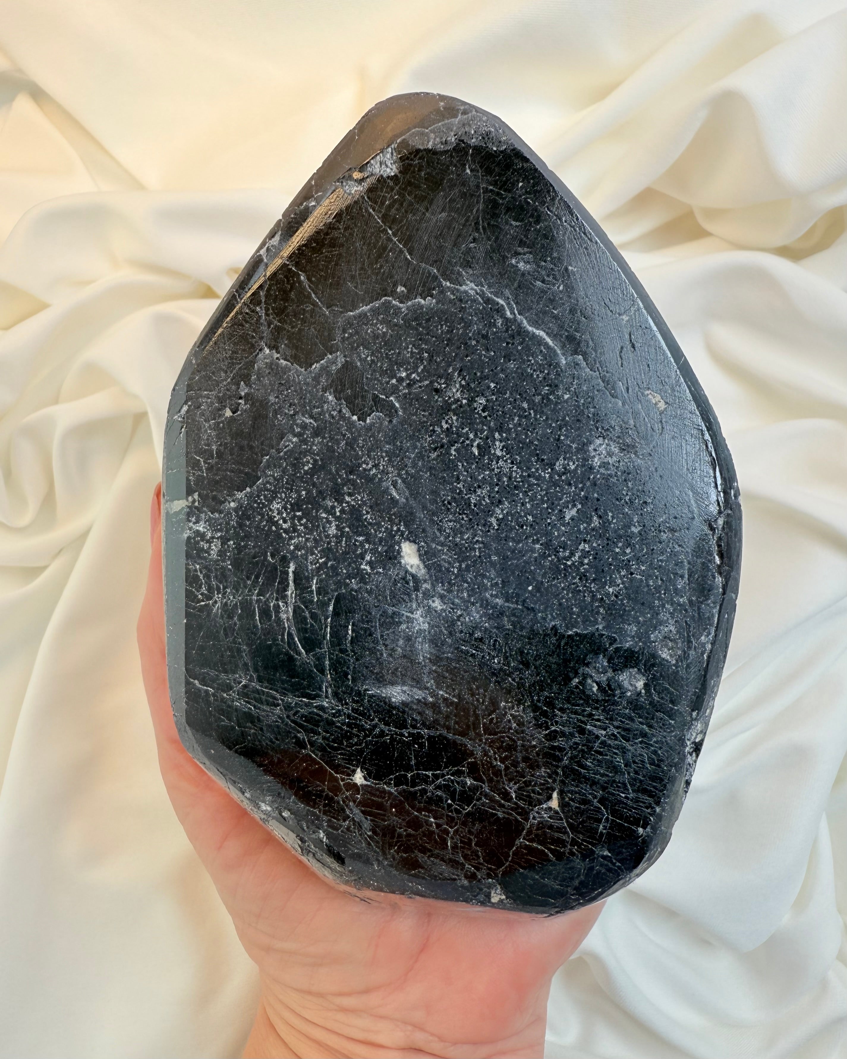 DON’T GIVE UP - KRYSTAL - UNIKA