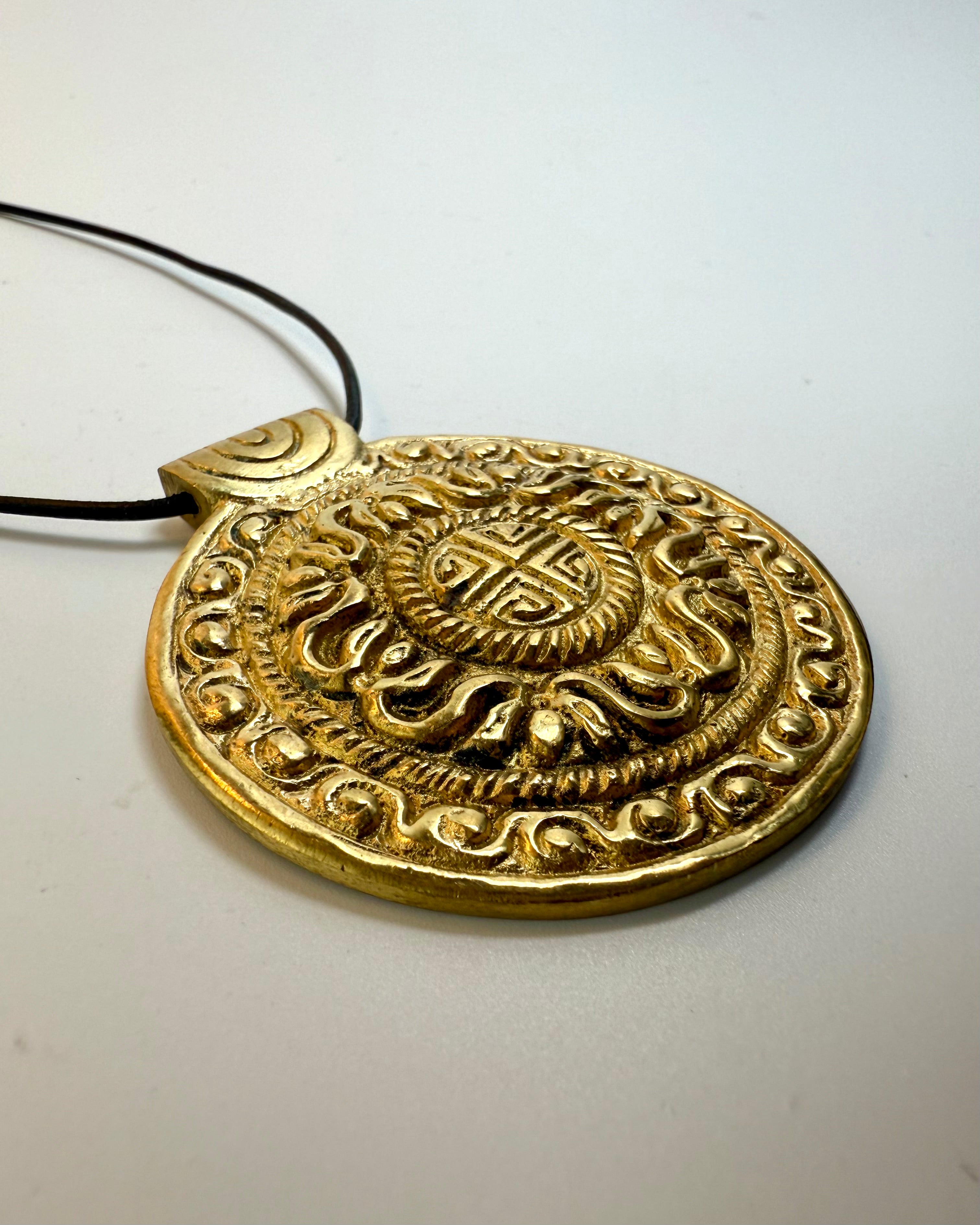 DEN FORENEDE CIRKEL - KOSMISK SEGL