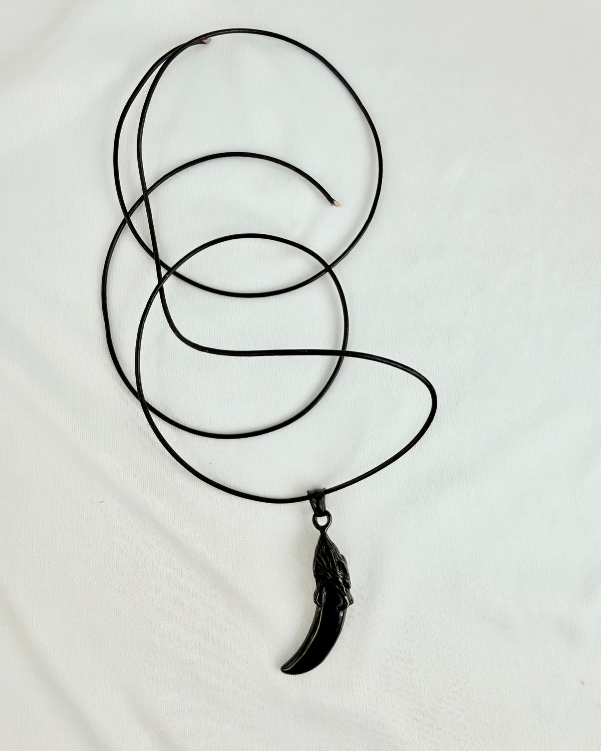 WILD WILL - AMULET - UNIKA