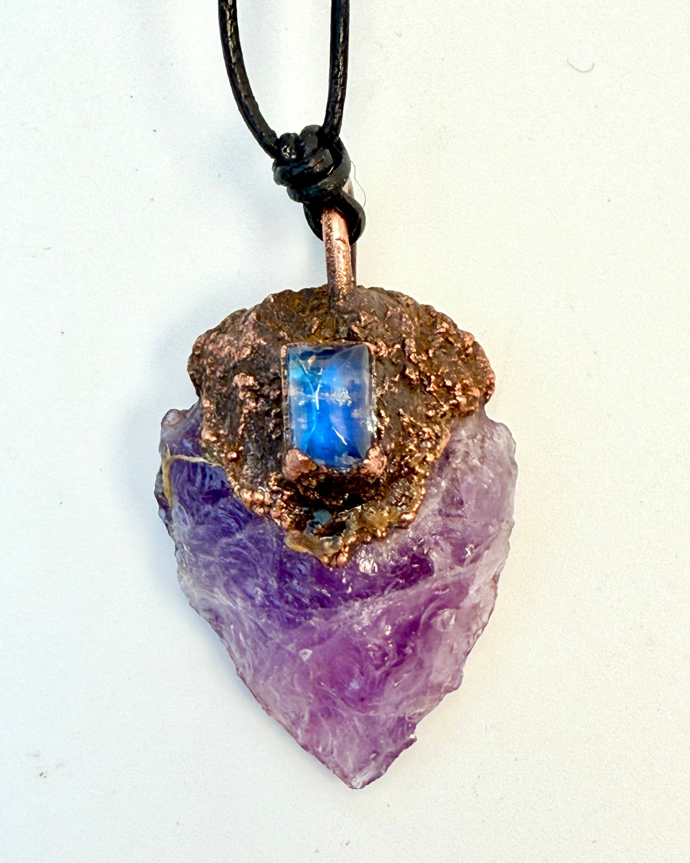 HEALER’S COMPANION - AMULET - UNIKA