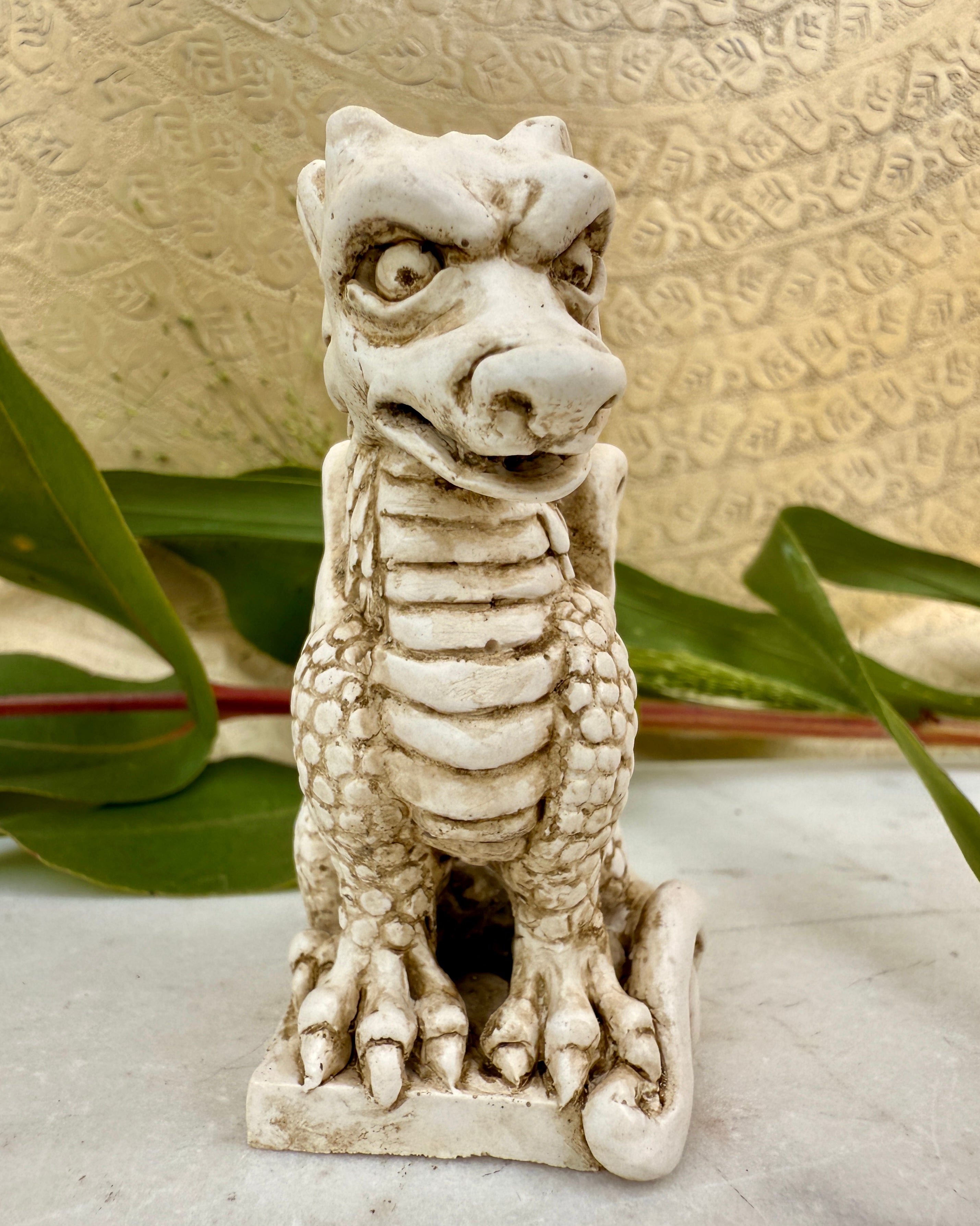 VEJEN UD AF KAOS - FIGUR