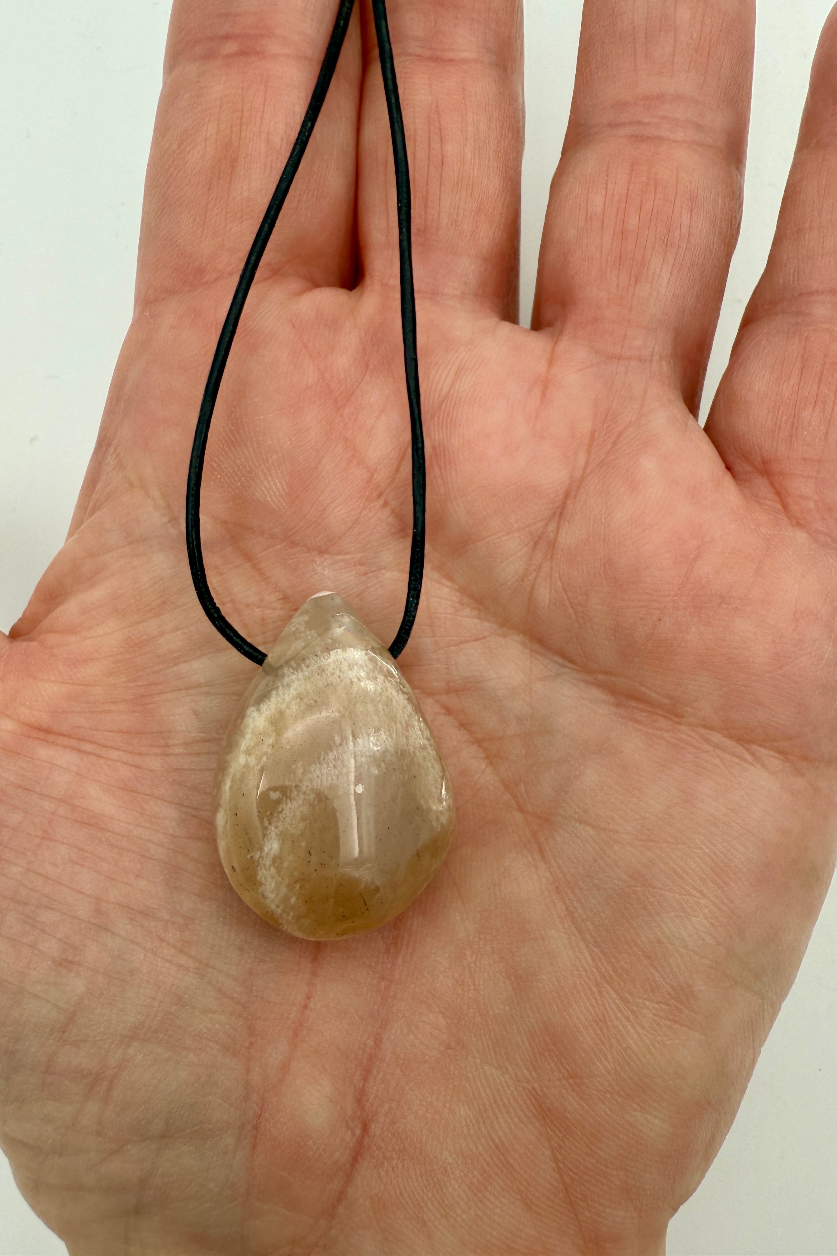 SORGHEALING - AMULET 1 tilb