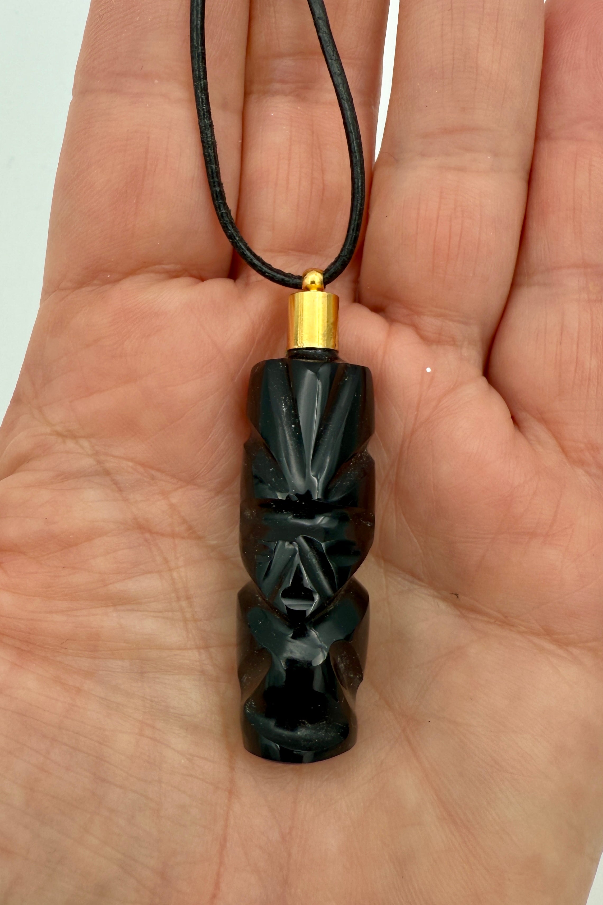 DEN SORTE SHAMAN - TALISMAN - UNIKA