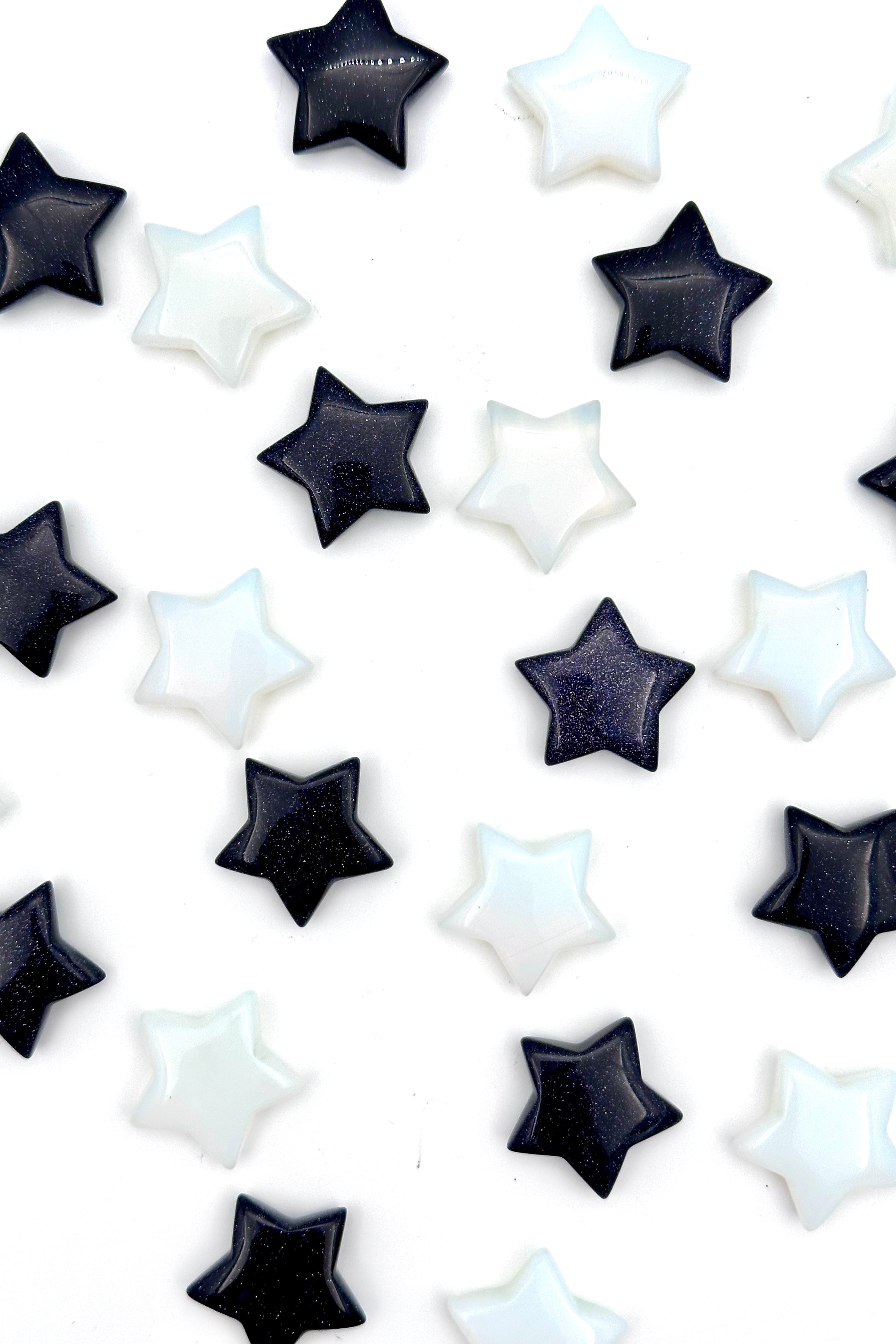 CONTRAST BETWEEN LIGHT AND DARK - STJERNEPAR