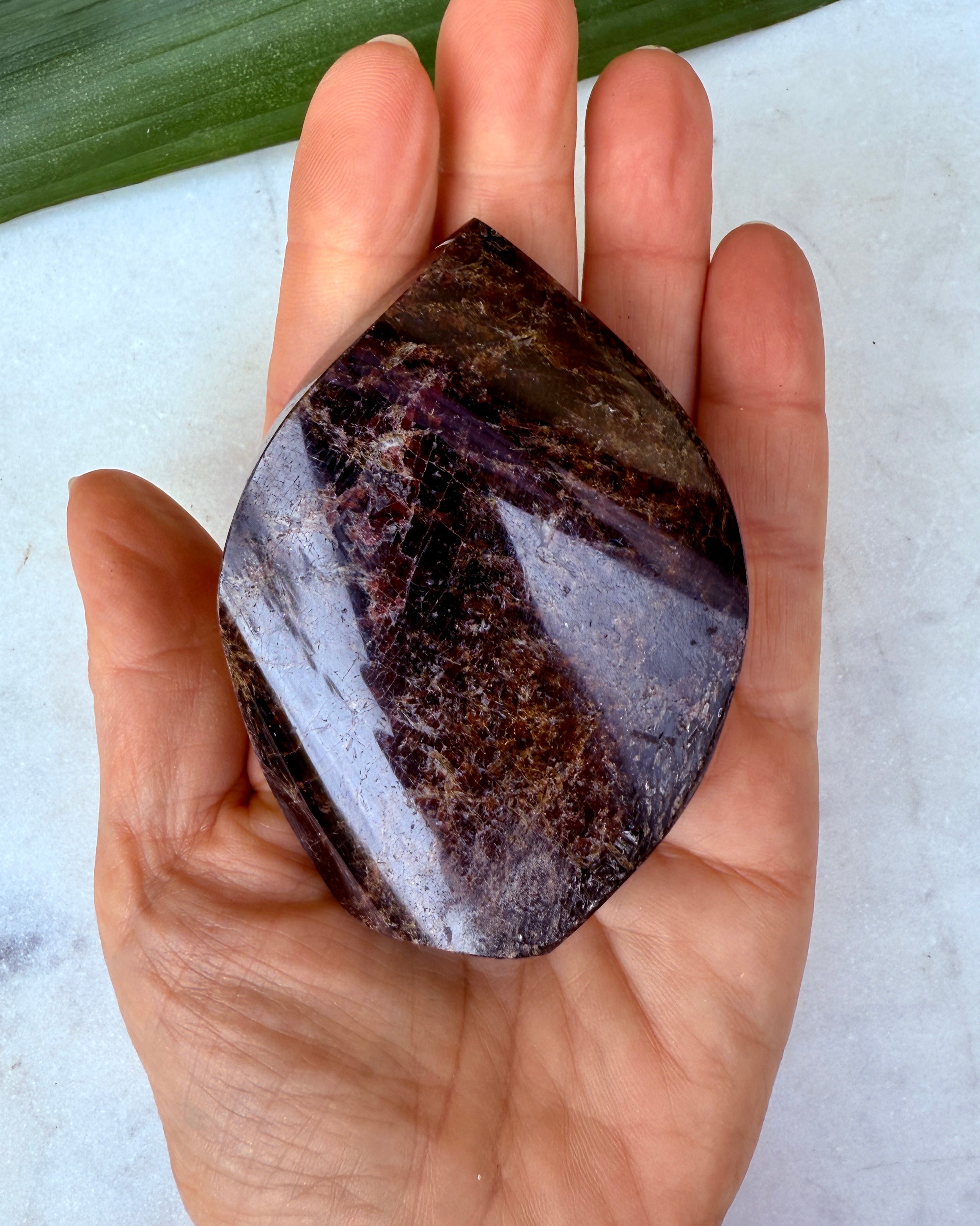 AUTENTITET OG VILDSKAB - KRYSTAL