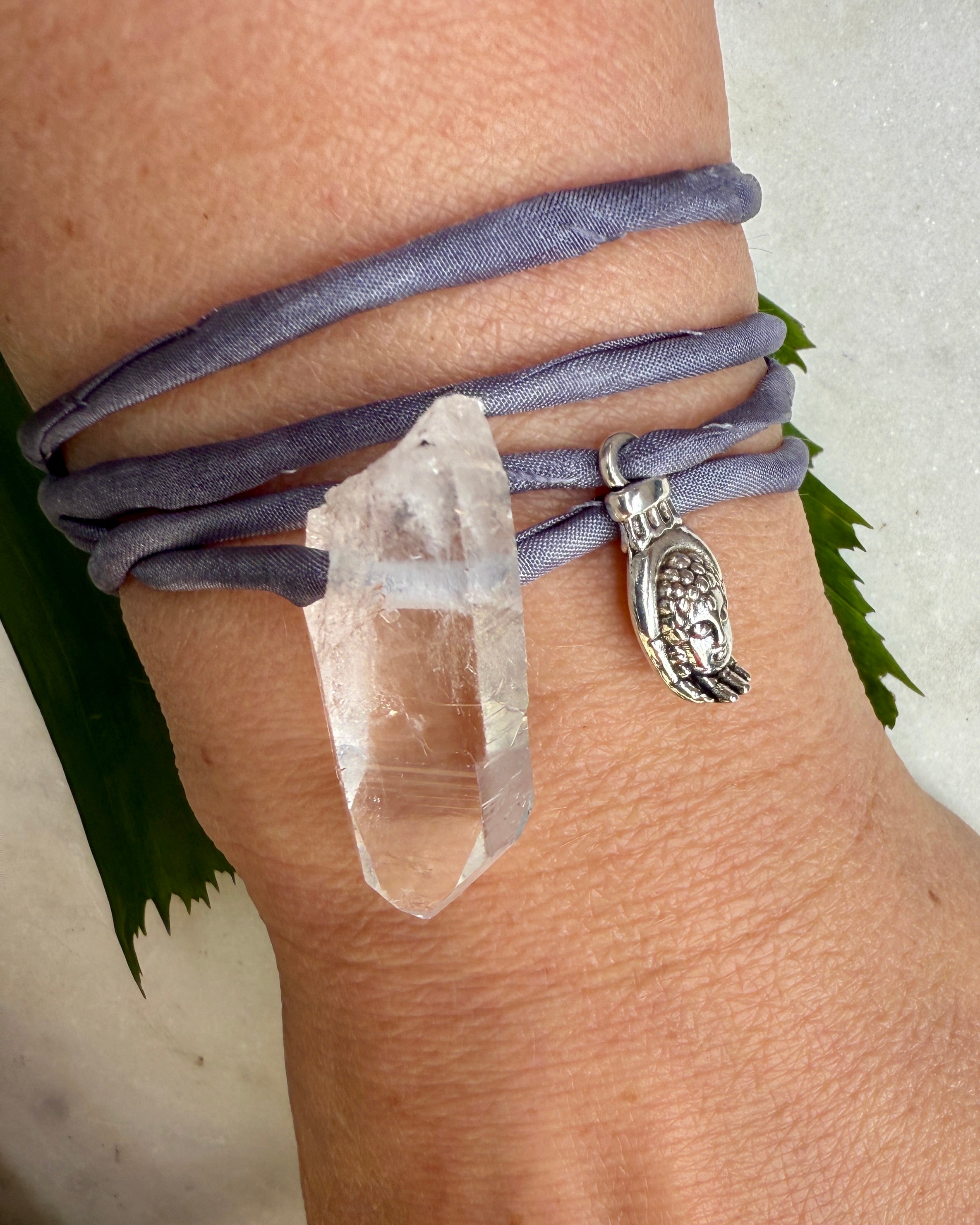 BEVIDSTHEDENS ØJE - SILKEARMBÅND