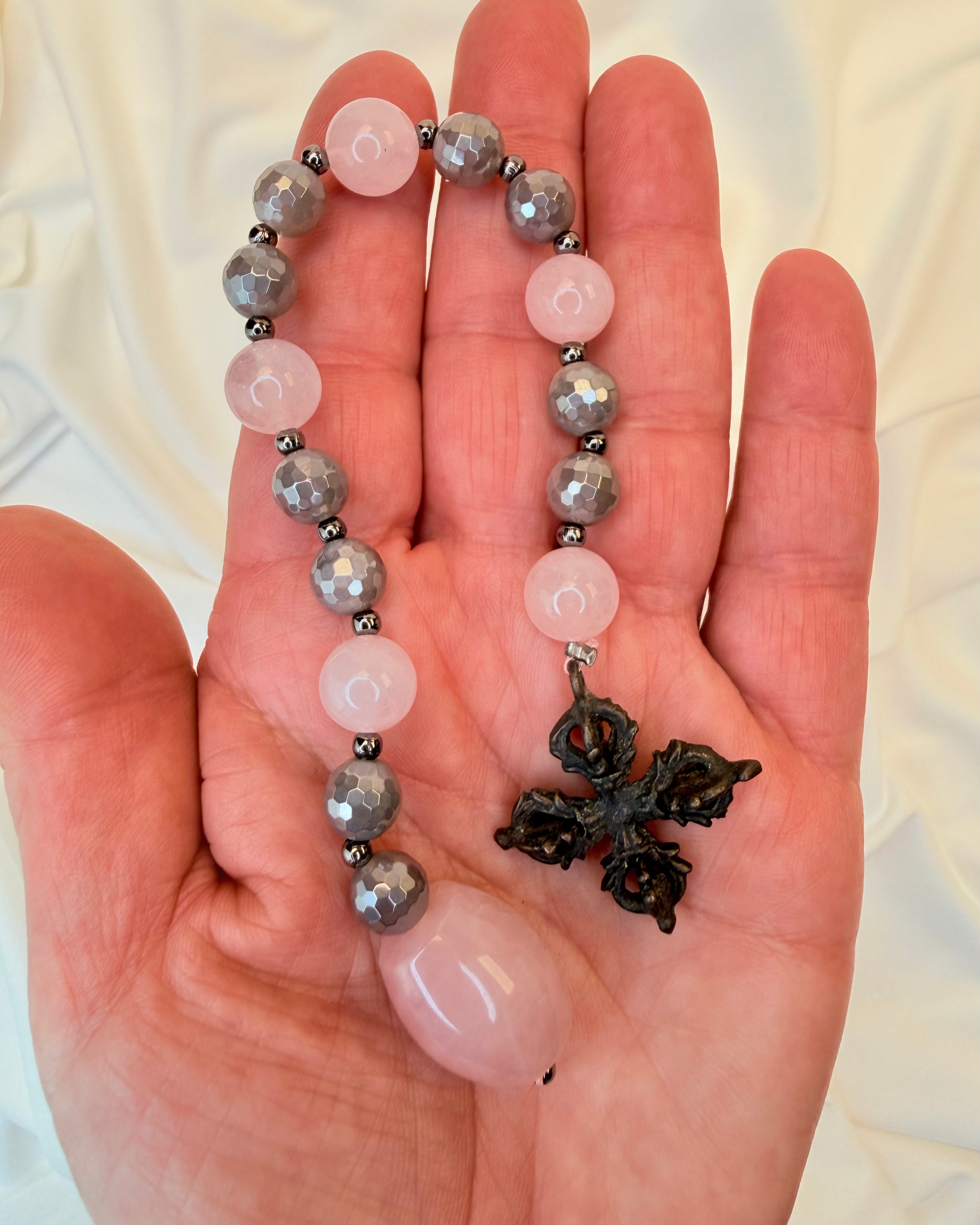 SØVNGUDINDENS HJERTE - KRYSTALKÆDE - UNIKA